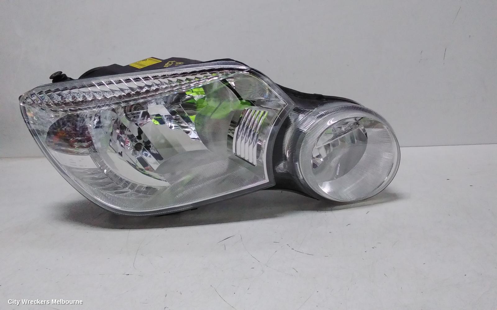 SKODA YETI RIGHT HEADLAMP, 5L, 77TSI, HALOGEN TYPE, 09/2011 - 03/2014