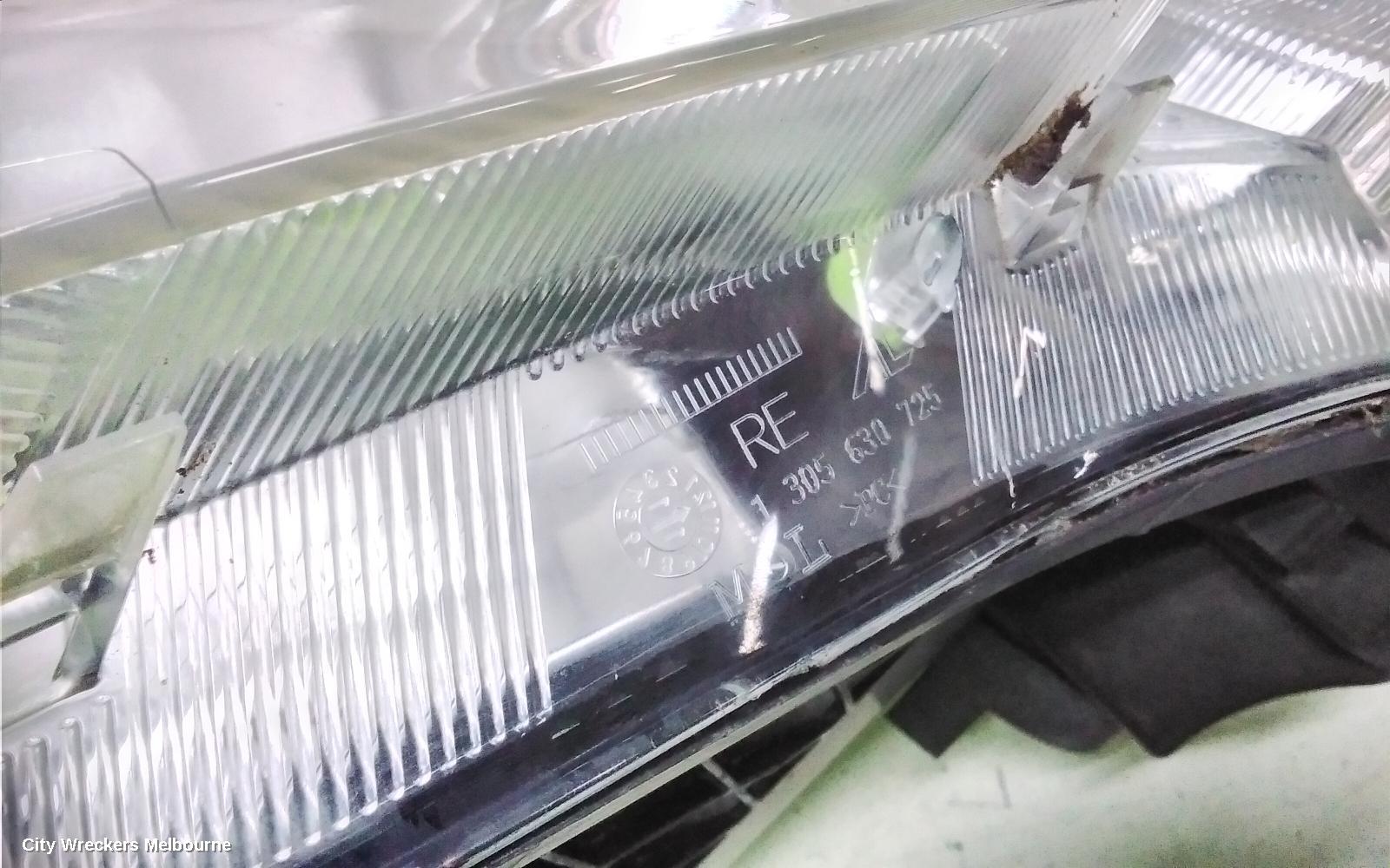 SKODA YETI RIGHT HEADLAMP, 5L, 77TSI, HALOGEN TYPE, 09/2011 - 03/2014