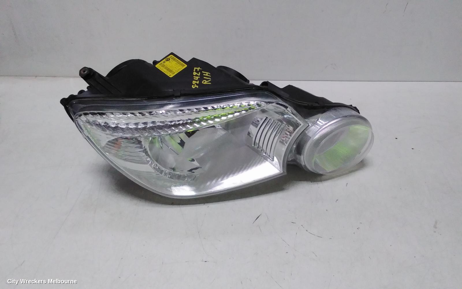 SKODA YETI RIGHT HEADLAMP, 5L, 77TSI, HALOGEN TYPE, 09/2011 - 03/2014