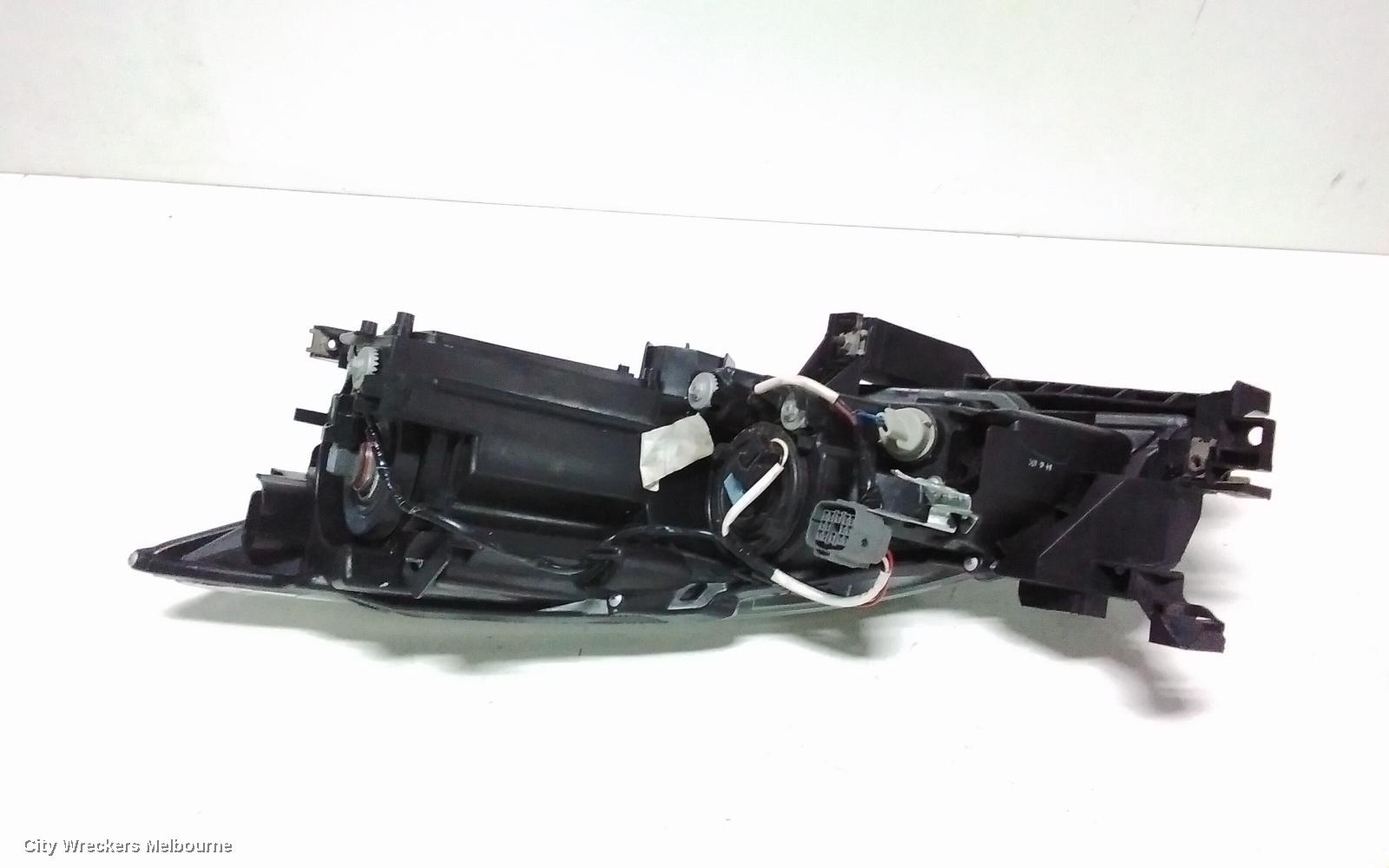 MAZDA 6 RIGHT HEADLAMP, GH SII, XENON TYPE, LOW BEAM, BLACK INSERT, 03/2010 - 11/2012
