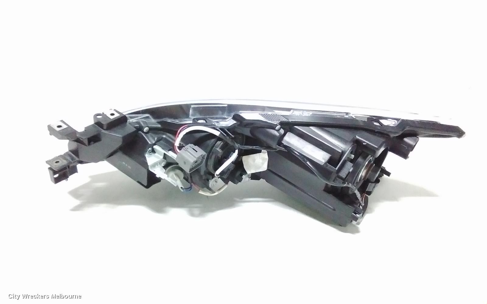 MAZDA 6 RIGHT HEADLAMP, GH SII, XENON TYPE, LOW BEAM, BLACK INSERT, 03/2010 - 11/2012