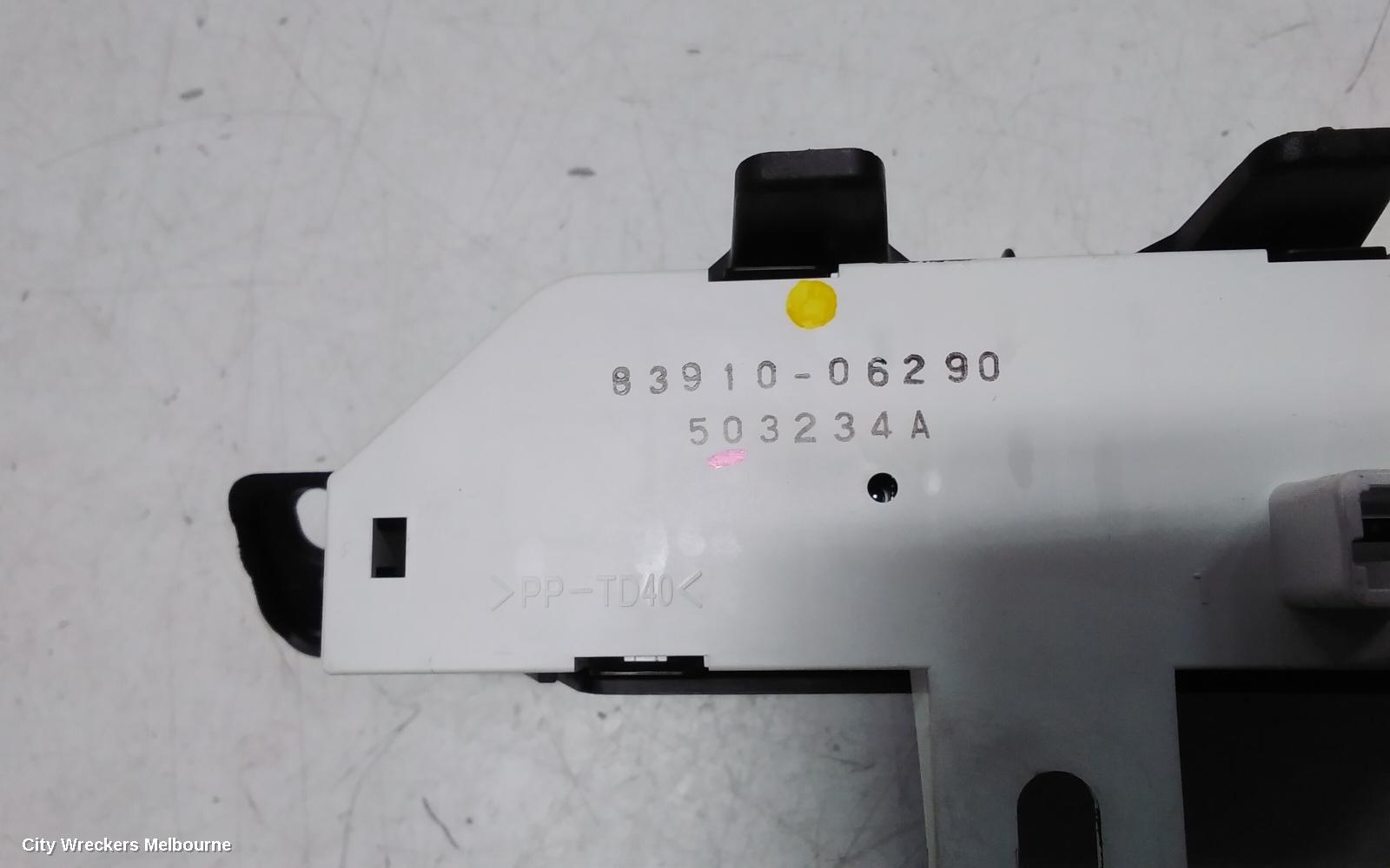 TOYOTA CAMRY CLOCK, XV50, 05/2015 - 10/2017