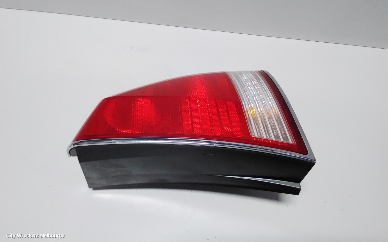 MITSUBISHI VERADA RIGHT TAILLIGHT, KJ, SEDAN, 08/2000 - 09/2003