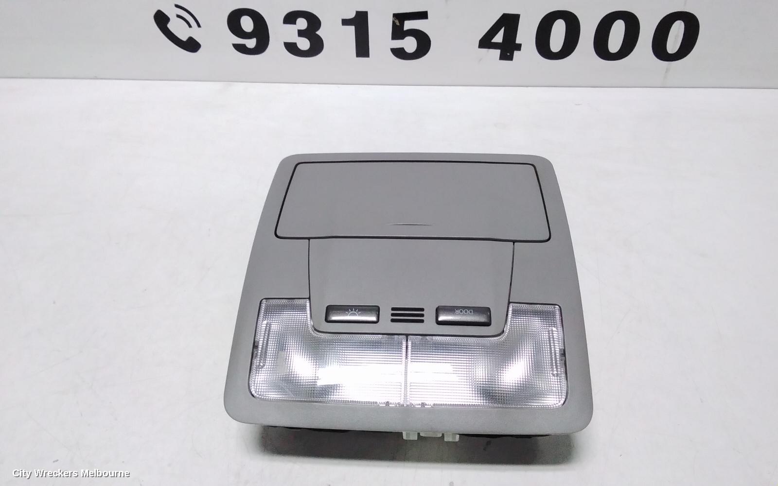 TOYOTA KLUGER COURTESY LIGHT, XU50 SERIES, 03/2014 - 02/2021