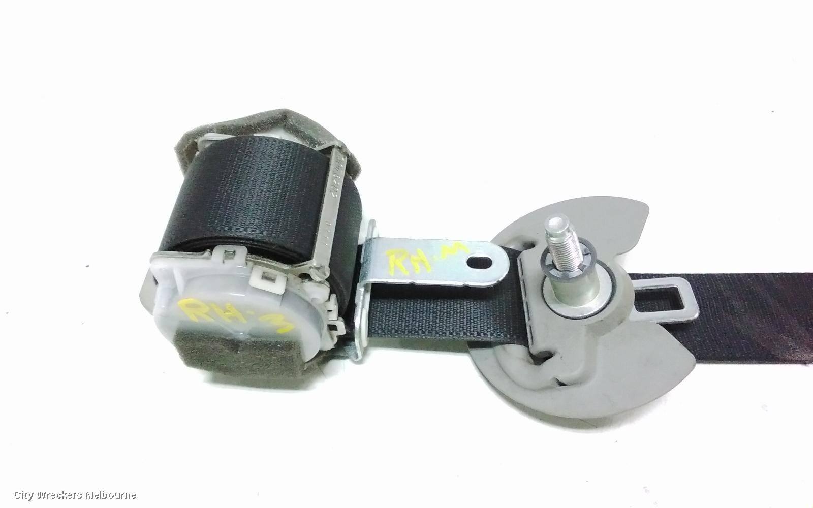 TOYOTA KLUGER SEATBELT/STALK, CENTRE REAR 2ND ROW, SEAT BELT ONLY, GSU40-GSU45, 07/2010 - 02/2014
