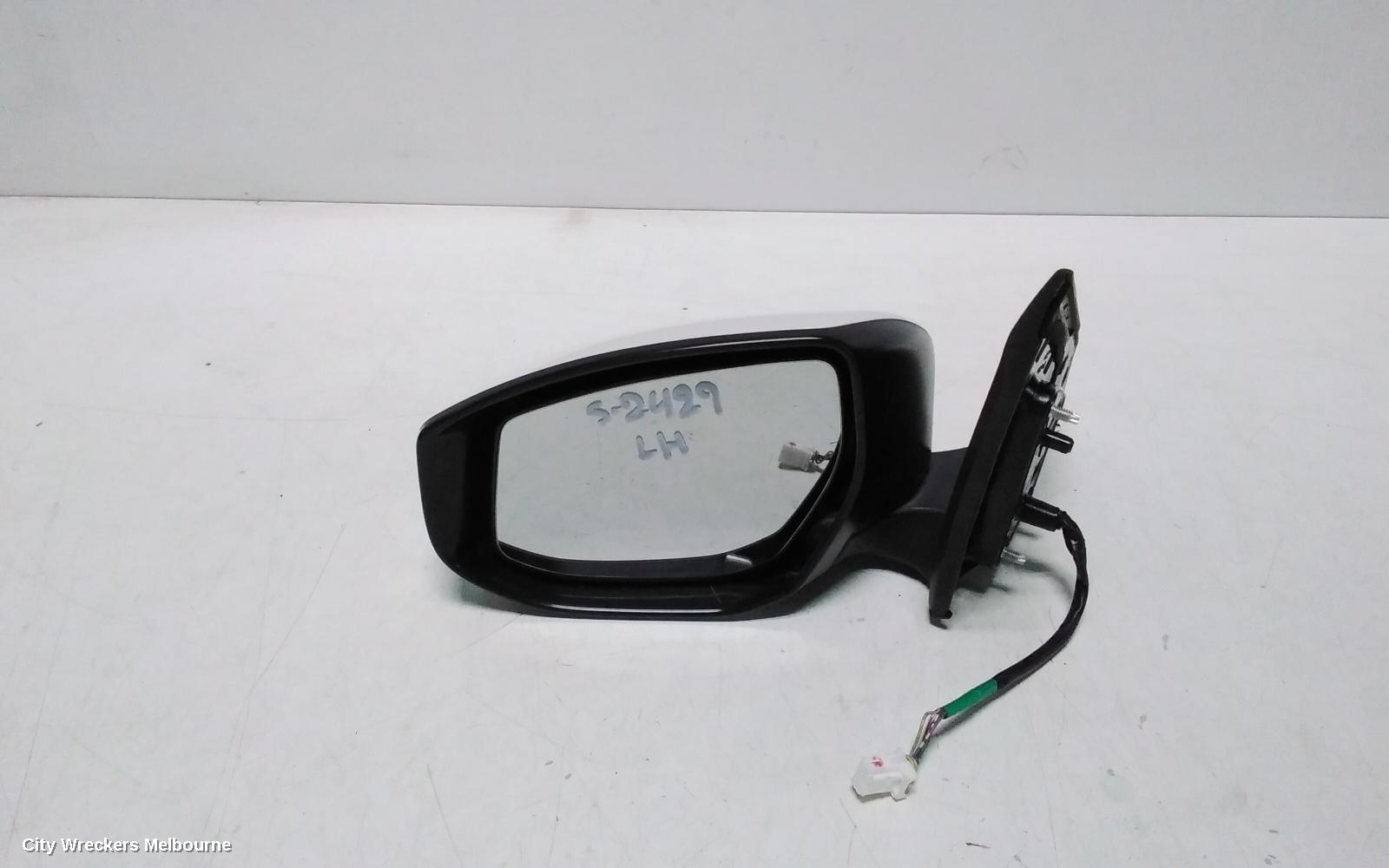 NISSAN PULSAR LEFT DOOR MIRROR, B17, SEDAN, MANUAL FOLD TYPE, 12/2012 - 12/2017