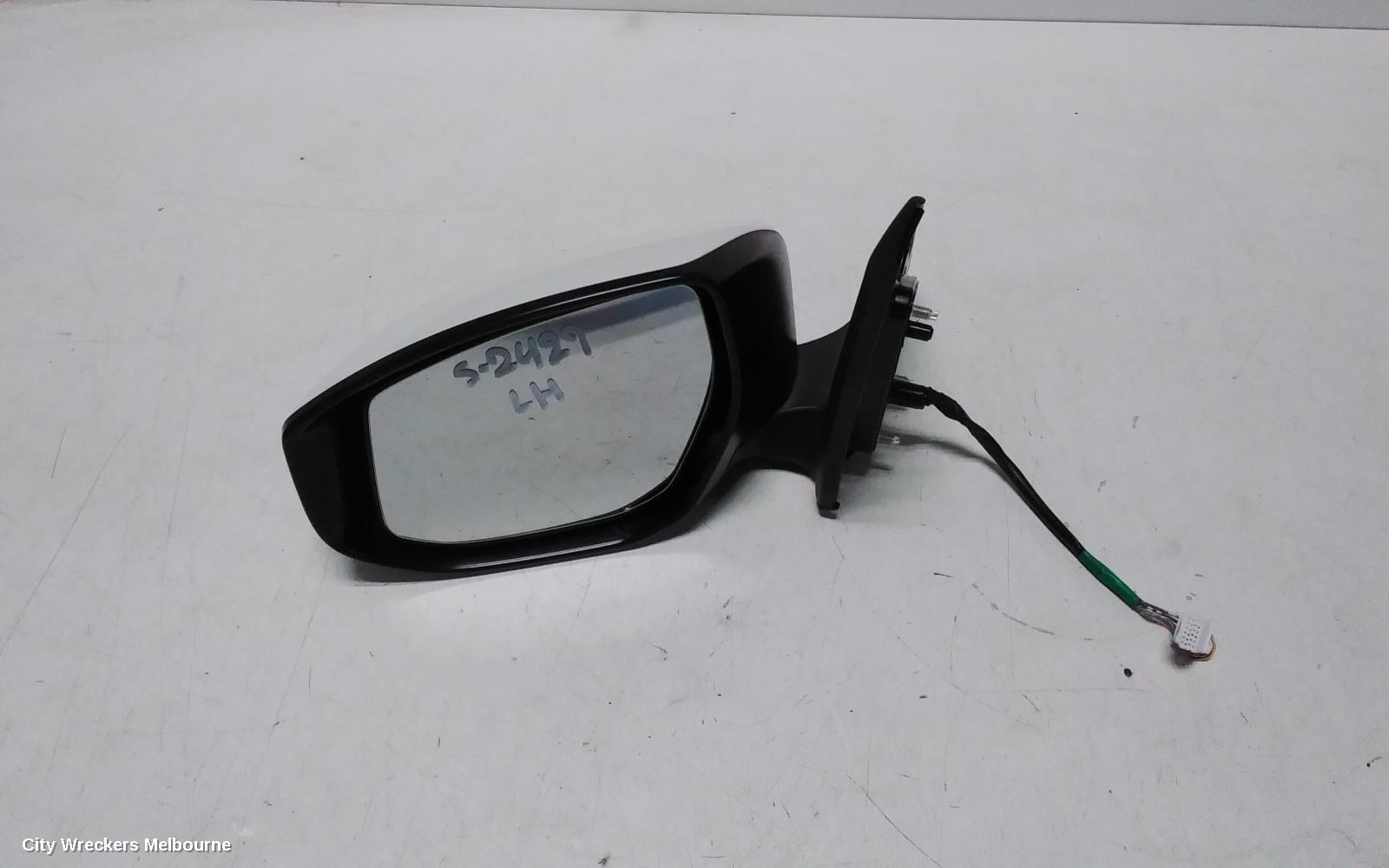 NISSAN PULSAR LEFT DOOR MIRROR, B17, SEDAN, MANUAL FOLD TYPE, 12/2012 - 12/2017
