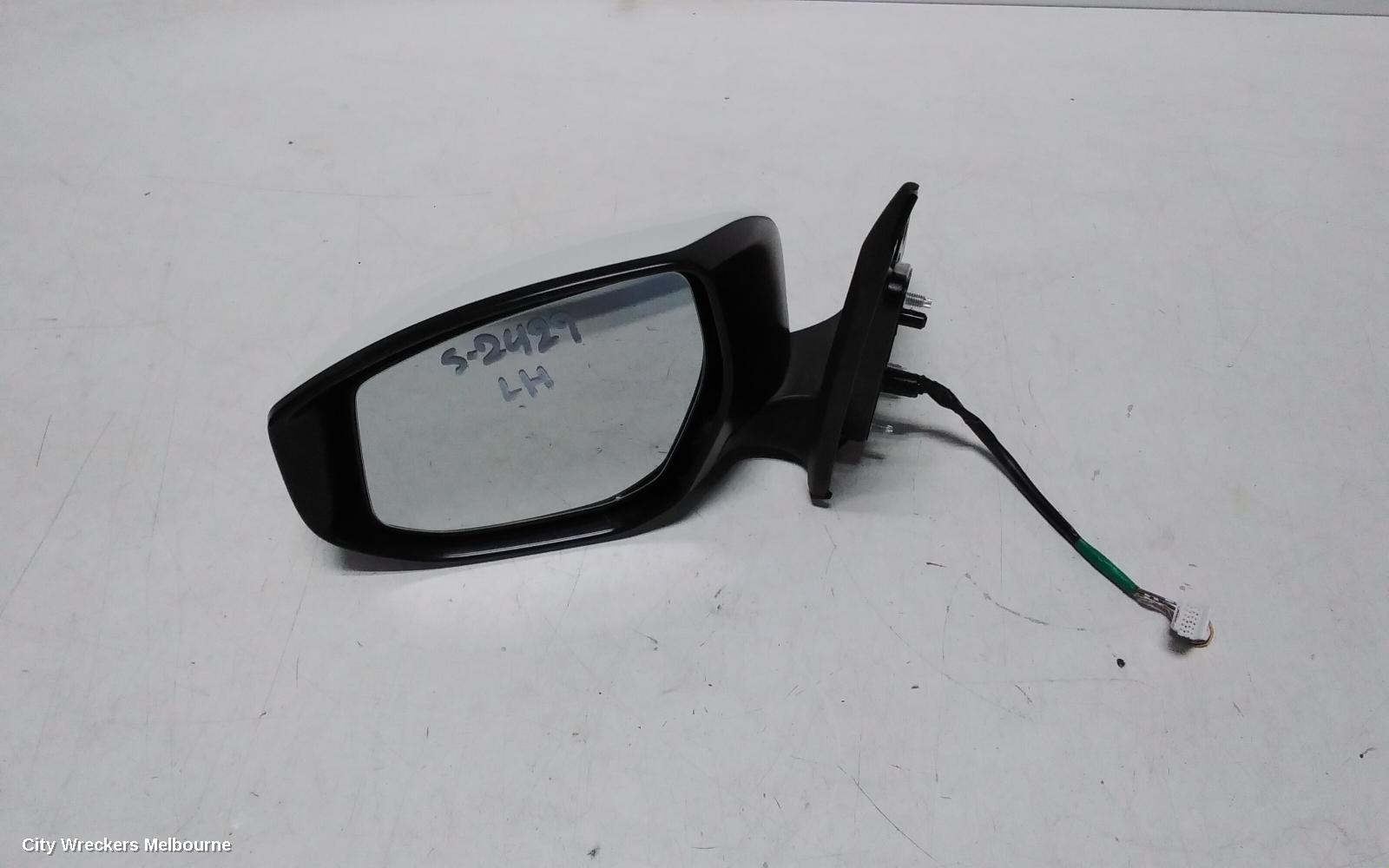 NISSAN PULSAR LEFT DOOR MIRROR, B17, SEDAN, MANUAL FOLD TYPE, 12/2012 - 12/2017