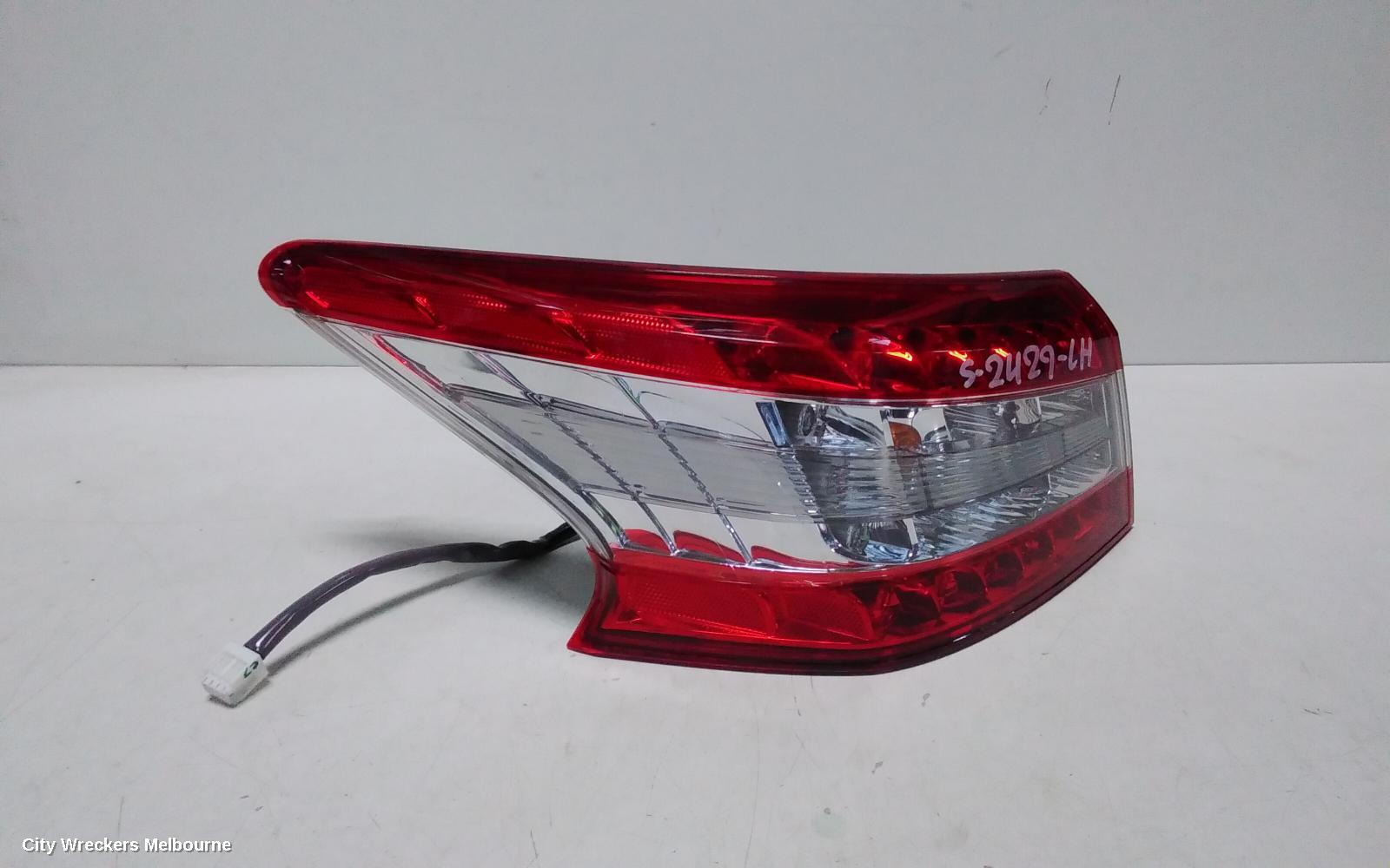 NISSAN PULSAR LEFT TAILLIGHT, B17, SEDAN, 12/2012 - 12/2017