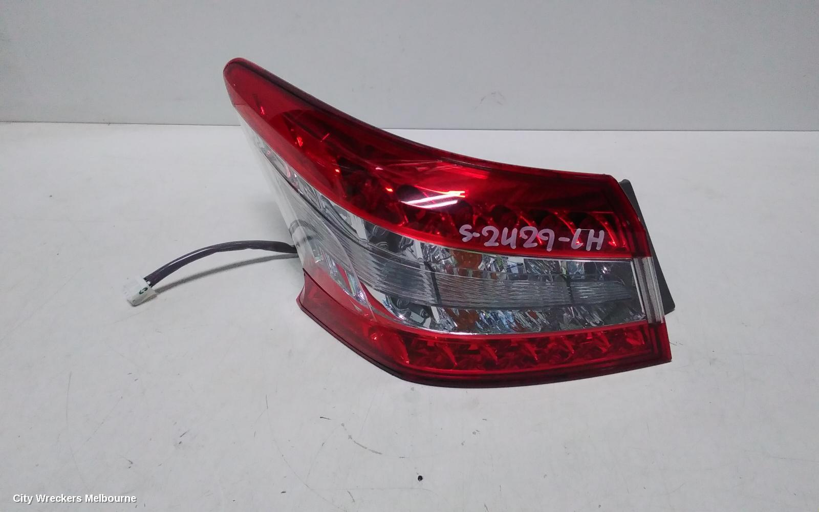 NISSAN PULSAR LEFT TAILLIGHT, B17, SEDAN, 12/2012 - 12/2017