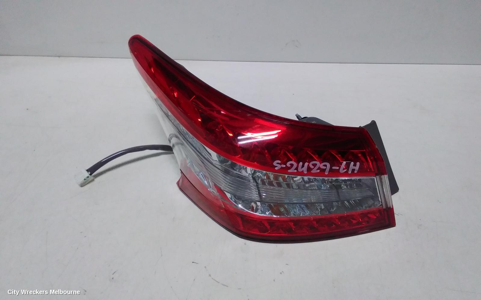 NISSAN PULSAR LEFT TAILLIGHT, B17, SEDAN, 12/2012 - 12/2017