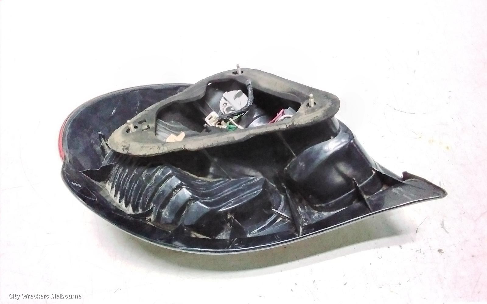 TOYOTA COROLLA LEFT TAILLIGHT, AE112, SECA, KOITO 12-441, 10/1999 - 11/2001