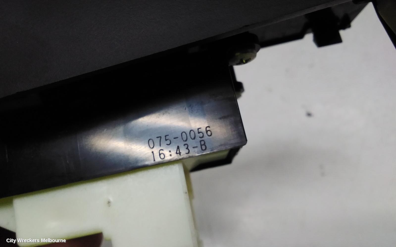 TOYOTA COROLLA PWR DR WIND SWITCH, RH FRONT (MASTER SWITCH), ZRE182R, HATCH, STANDARD, 03/2015 - 06/2018