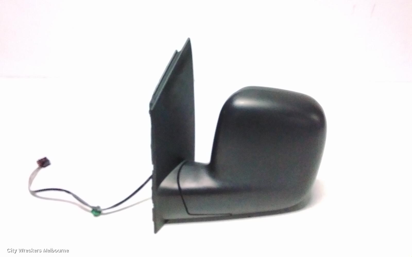 VOLKSWAGEN CADDY LEFT DOOR MIRROR, 2K, MANUAL, TEXTURED, 12/2004 - 08/2010