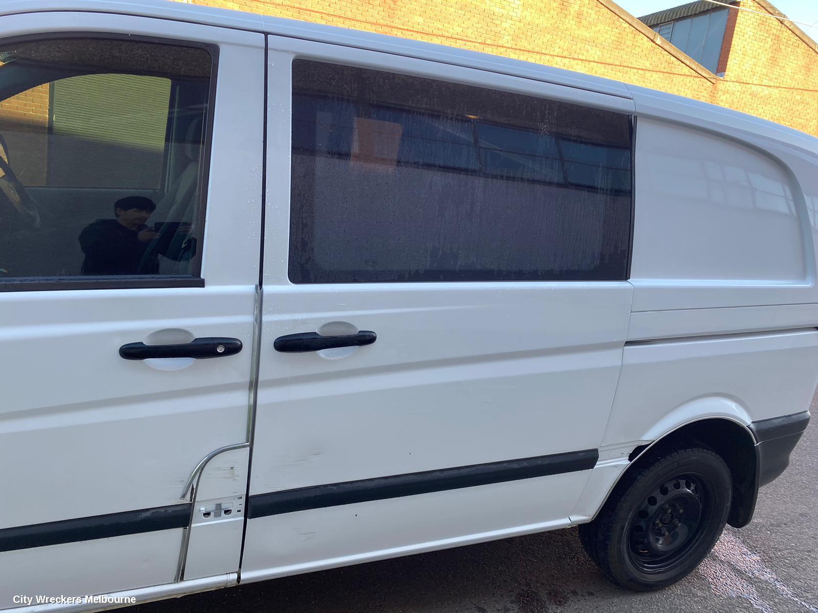 MERCEDES VITO RIGHT GUARD, 639, 04/2004 - 01/2011