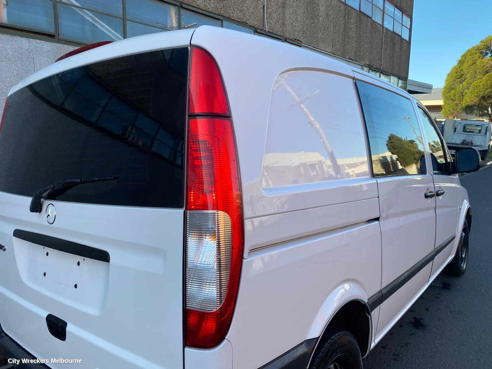 MERCEDES VITO RIGHT GUARD, 639, 04/2004 - 01/2011