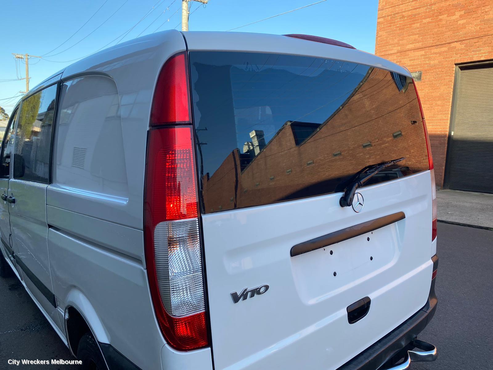 MERCEDES VITO RIGHT GUARD, 639, 04/2004 - 01/2011