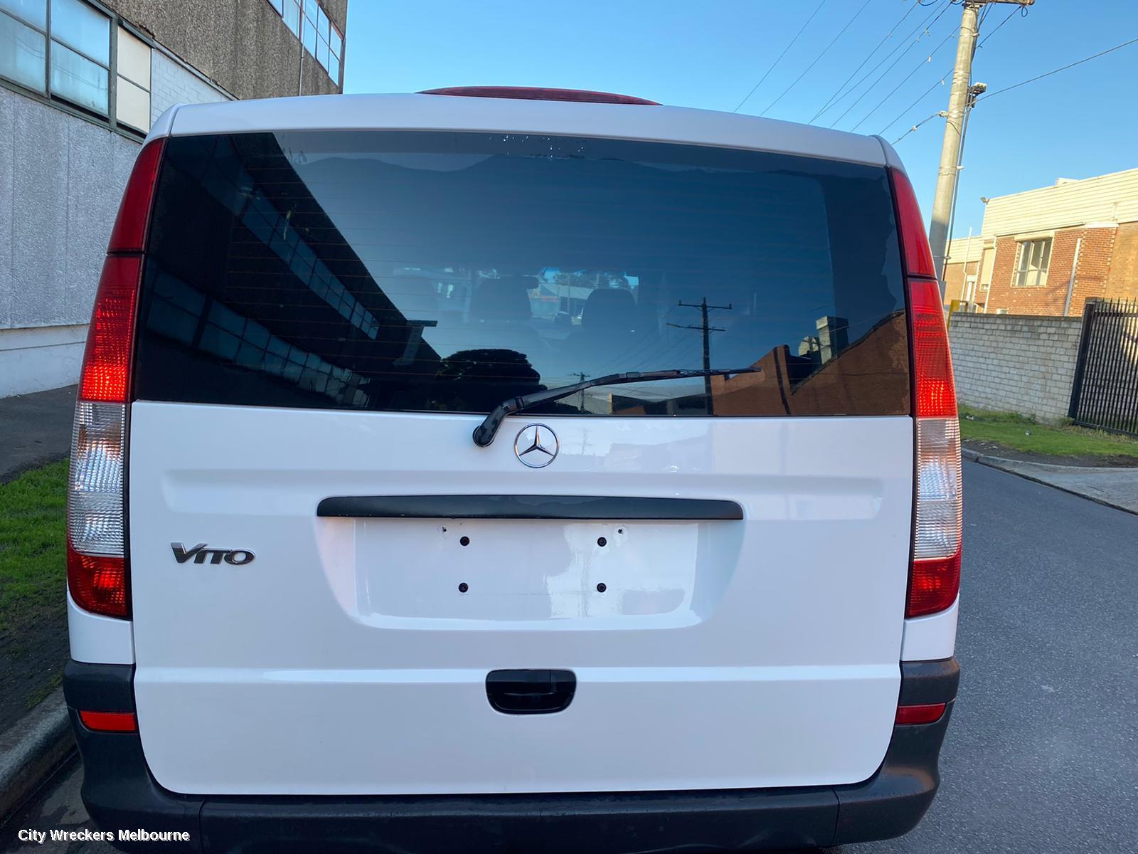 MERCEDES VITO RIGHT GUARD, 639, 04/2004 - 01/2011