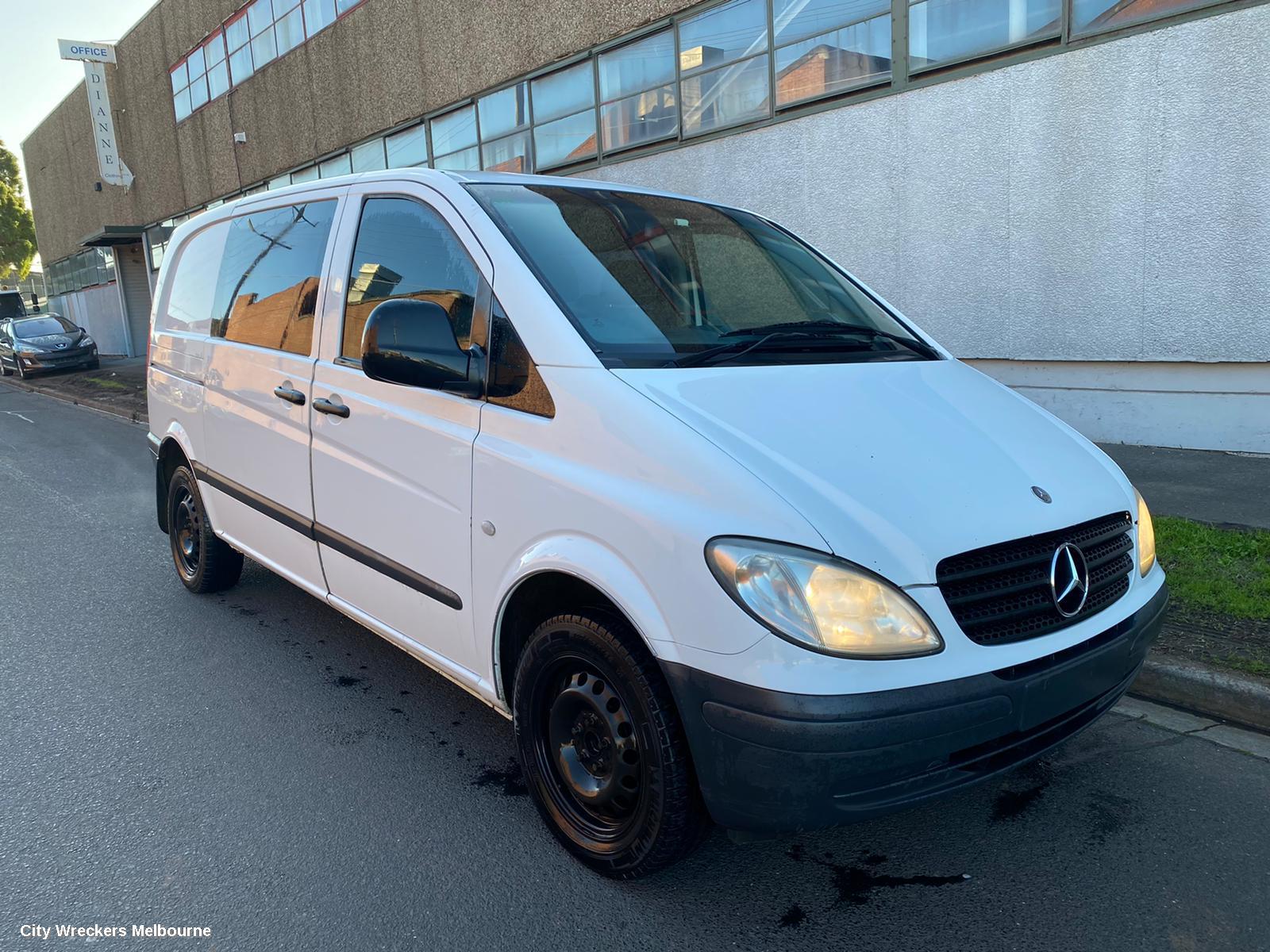 MERCEDES VITO RIGHT GUARD, 639, 04/2004 - 01/2011