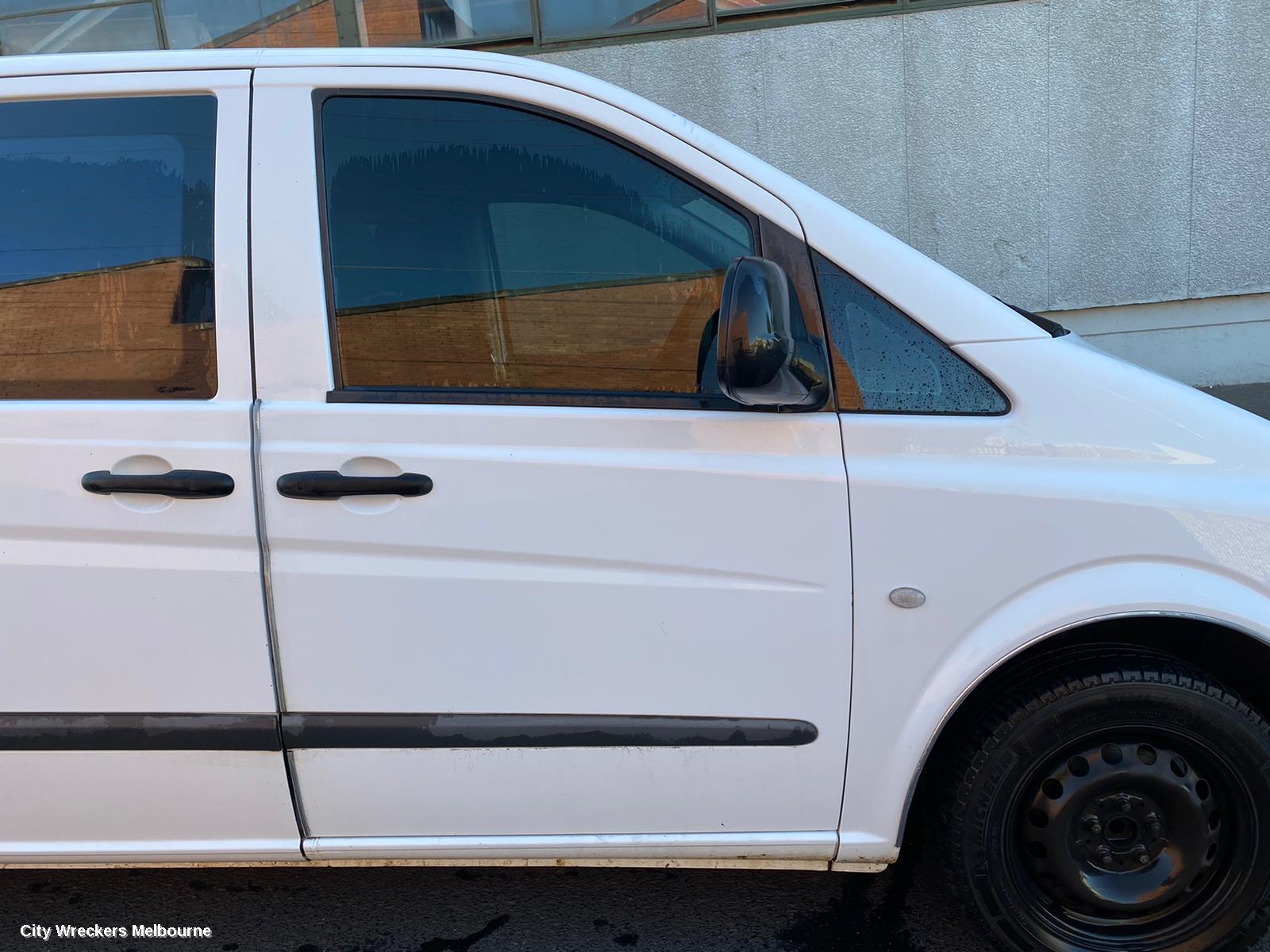 MERCEDES VITO RIGHT GUARD, 639, 04/2004 - 01/2011
