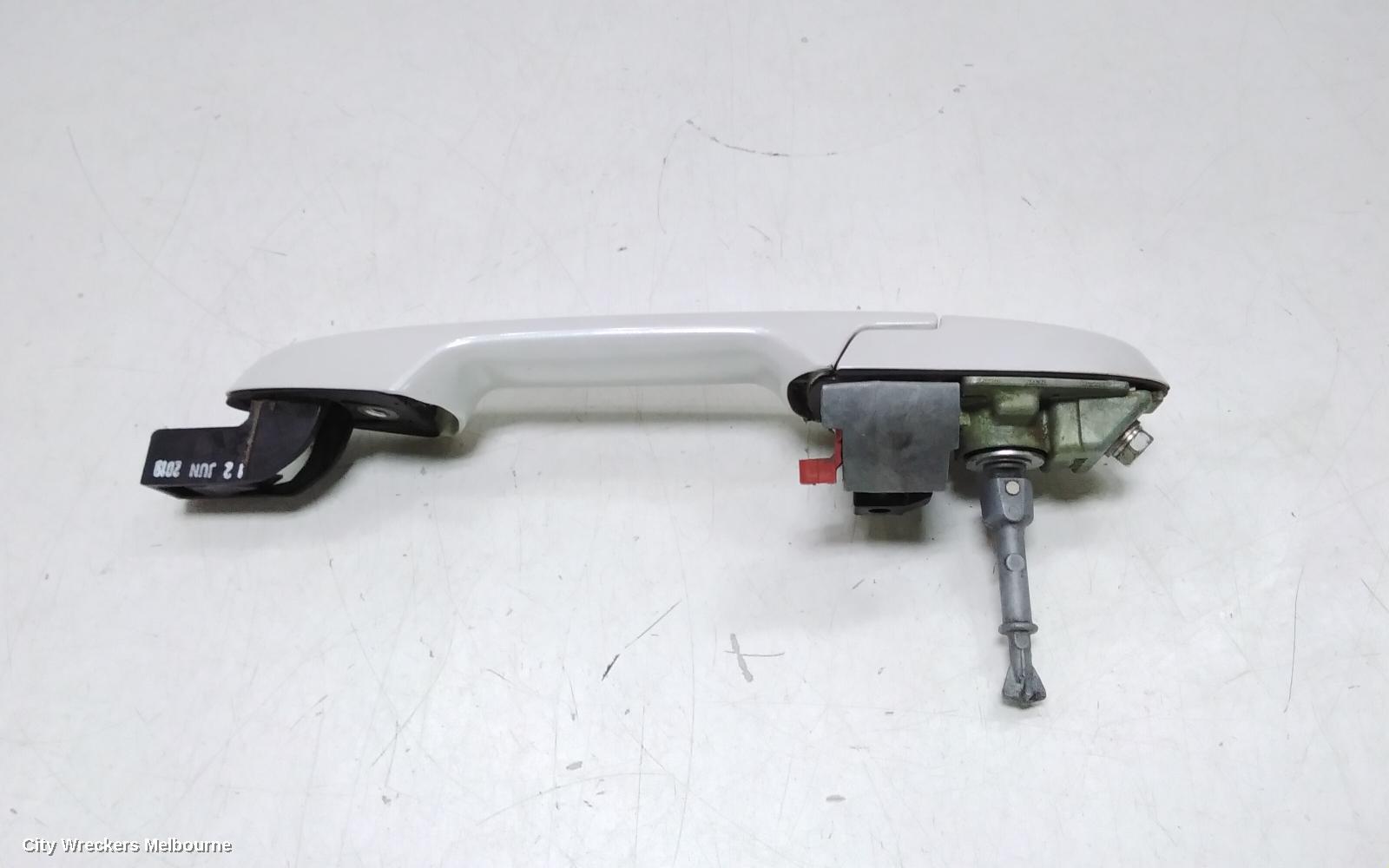 HONDA CITY DOOR HANDLE, GM6, 01/2014 - 09/2020