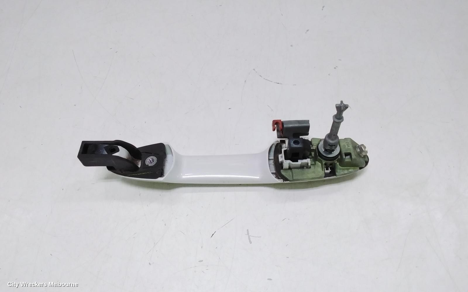 HONDA CITY DOOR HANDLE, GM6, 01/2014 - 09/2020