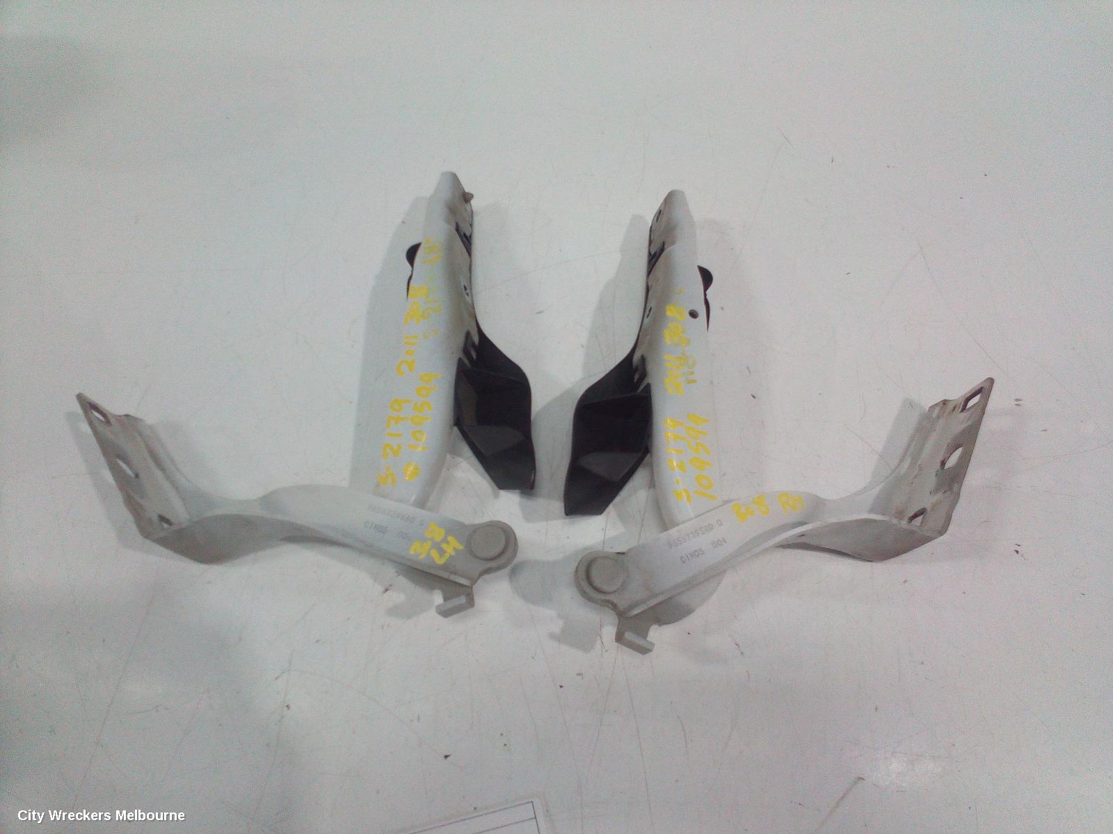 PEUGEOT 308 BONNET HINGE/STRUT, T7, 09/2007 - 01/2014
