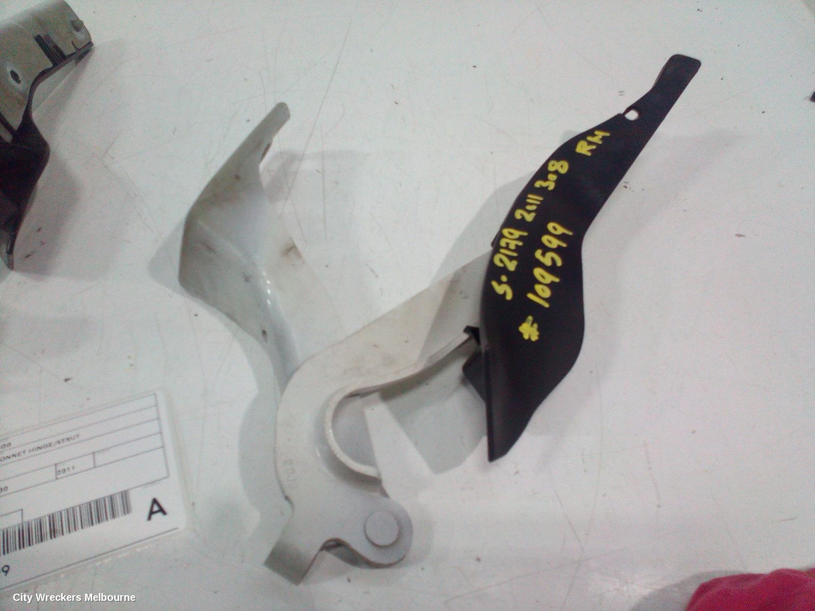 PEUGEOT 308 BONNET HINGE/STRUT, T7, 09/2007 - 01/2014
