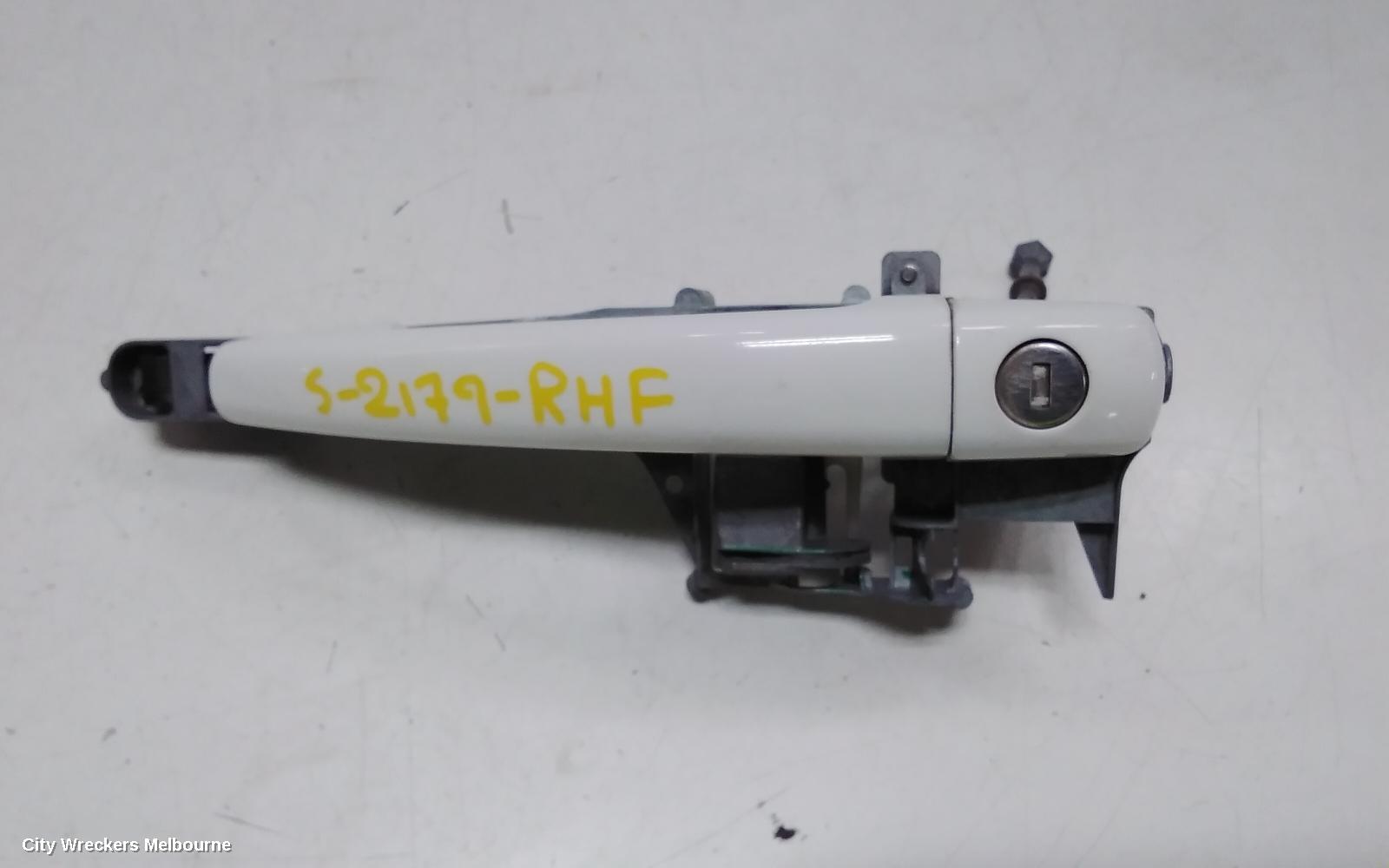 PEUGEOT 308 DOOR HANDLE, OUTER, RH FRONT, T7, HATCH/WAGON, 09/2007 - 12/2013