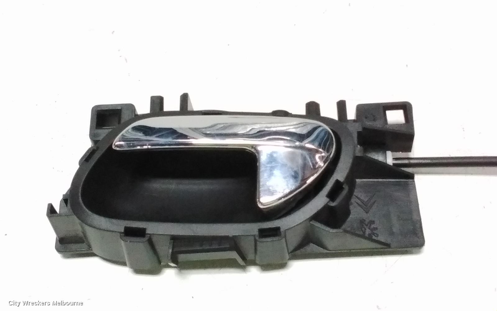 PEUGEOT 308 DOOR/BOOT/GATE LOCK, LEFT FRONT DOOR LOCK, T7, HATCH/WAGON, 09/2007 - 12/2013