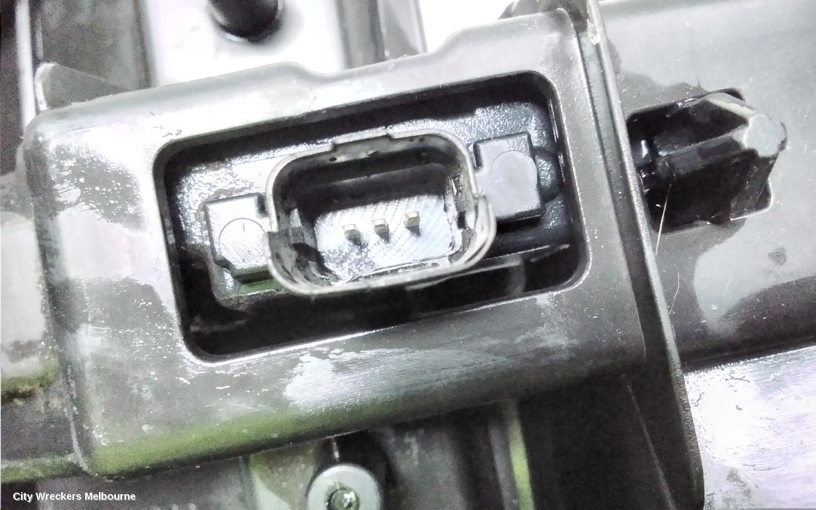 RENAULT CLIO LEFT INDICATOR/FOG/SIDE, DAYTIME RUNNING LAMP, X98, RS200/RS220, 12/2013 - 07/2016