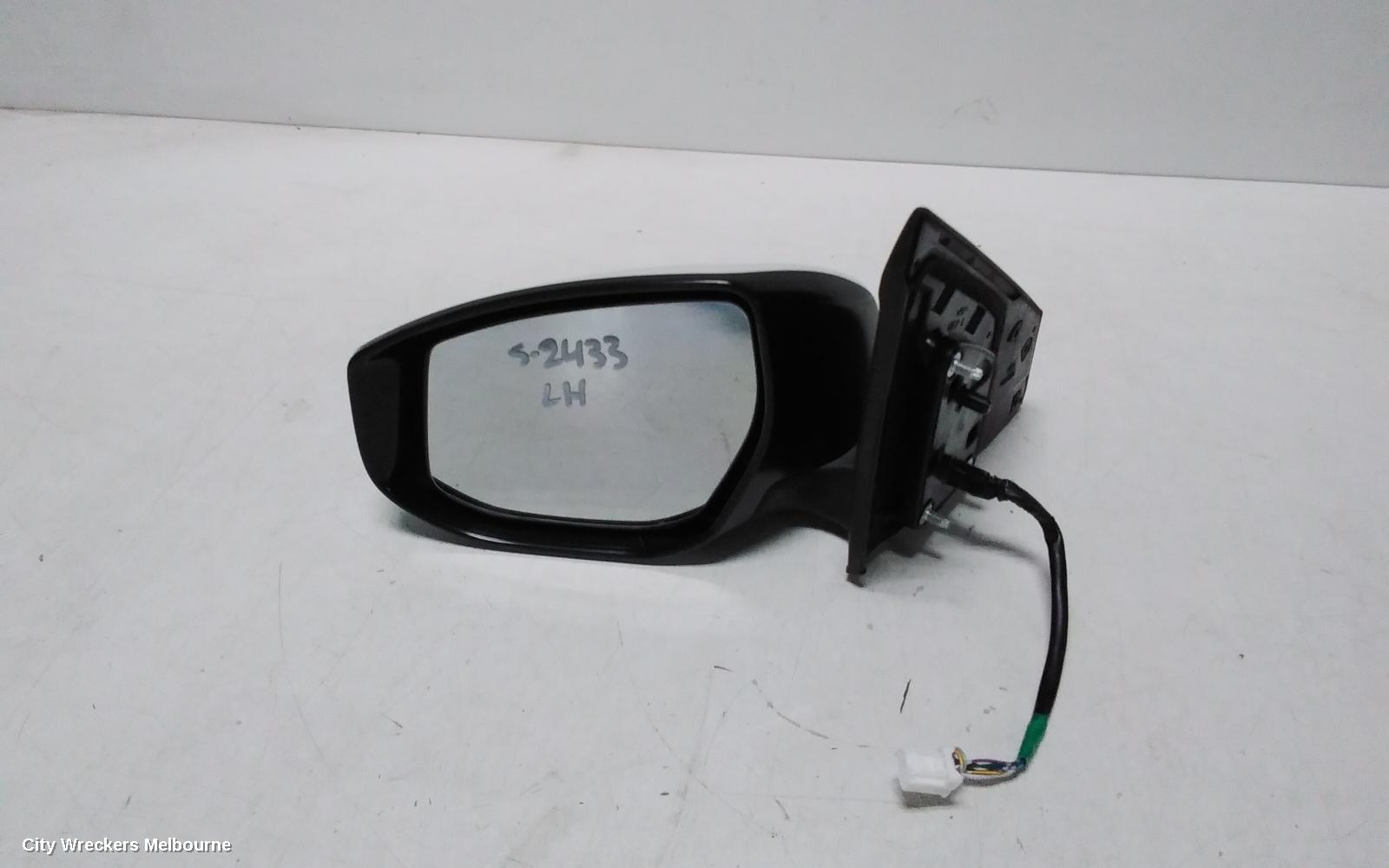 NISSAN PULSAR LEFT DOOR MIRROR, B17, SEDAN, MANUAL FOLD TYPE, 12/2012 - 12/2017