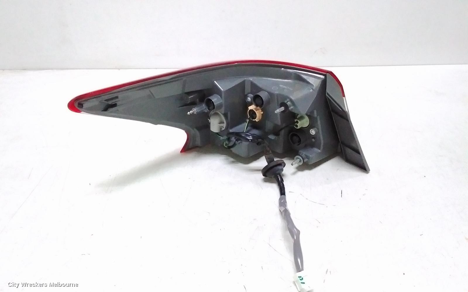NISSAN PULSAR RIGHT TAILLIGHT, B17, SEDAN, 12/2012 - 12/2017