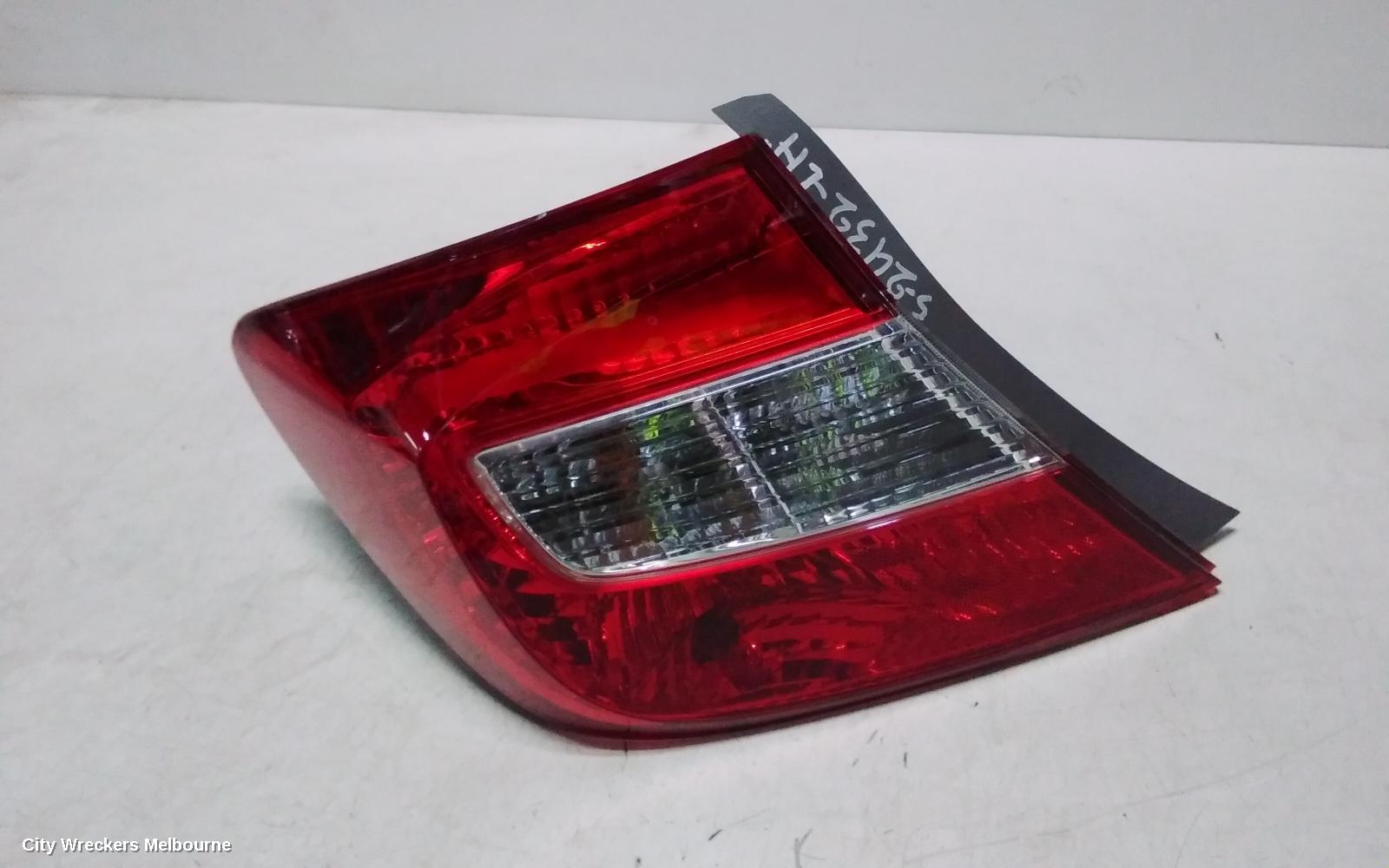 HONDA CIVIC LEFT TAILLIGHT, 9TH GEN, SEDAN (VIN JHMFB/MRHFB), NON HYBRID, 02/2012 - 04/2016