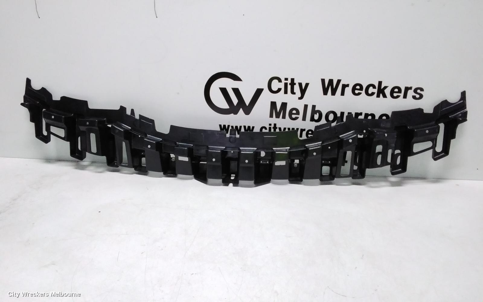 LAND ROVER RANGEROVER SPORT, L494, 12/2013 - 04/2022, FRONT BUMPER MIDDLE BRACKET DK62-17A793-AA : 109654