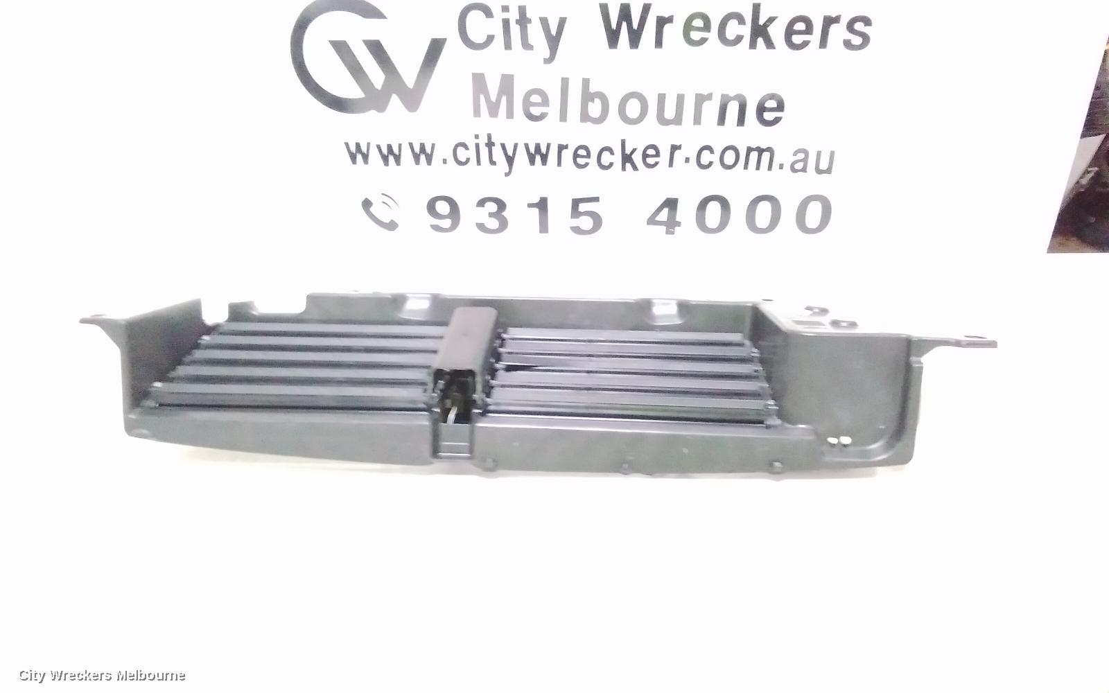 LAND ROVER RANGEROVER SPORT, L494, 12/2013 - 04/2022, DK62-8475-A    AIR SHUTTER: 109656
