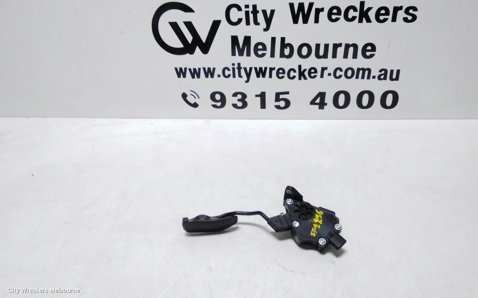 TOYOTA CAMRY AIR RIDE COMPRESSOR, XV50, 05/2015 - 10/2017