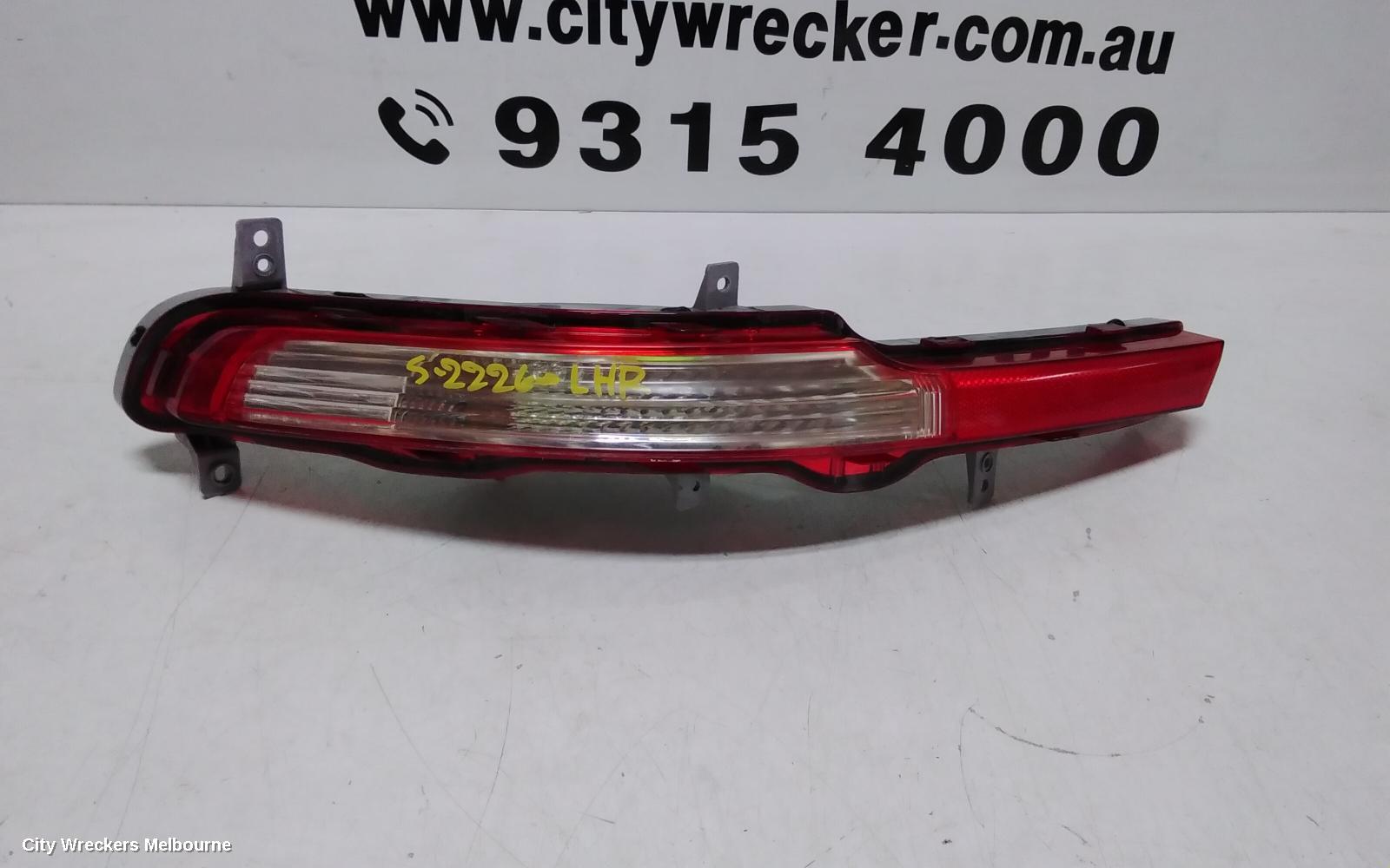 KIA SPORTAGE LEFT TAILLIGHT, SL, BUMPER REFLECTOR, 05/2010 - 05/2013
