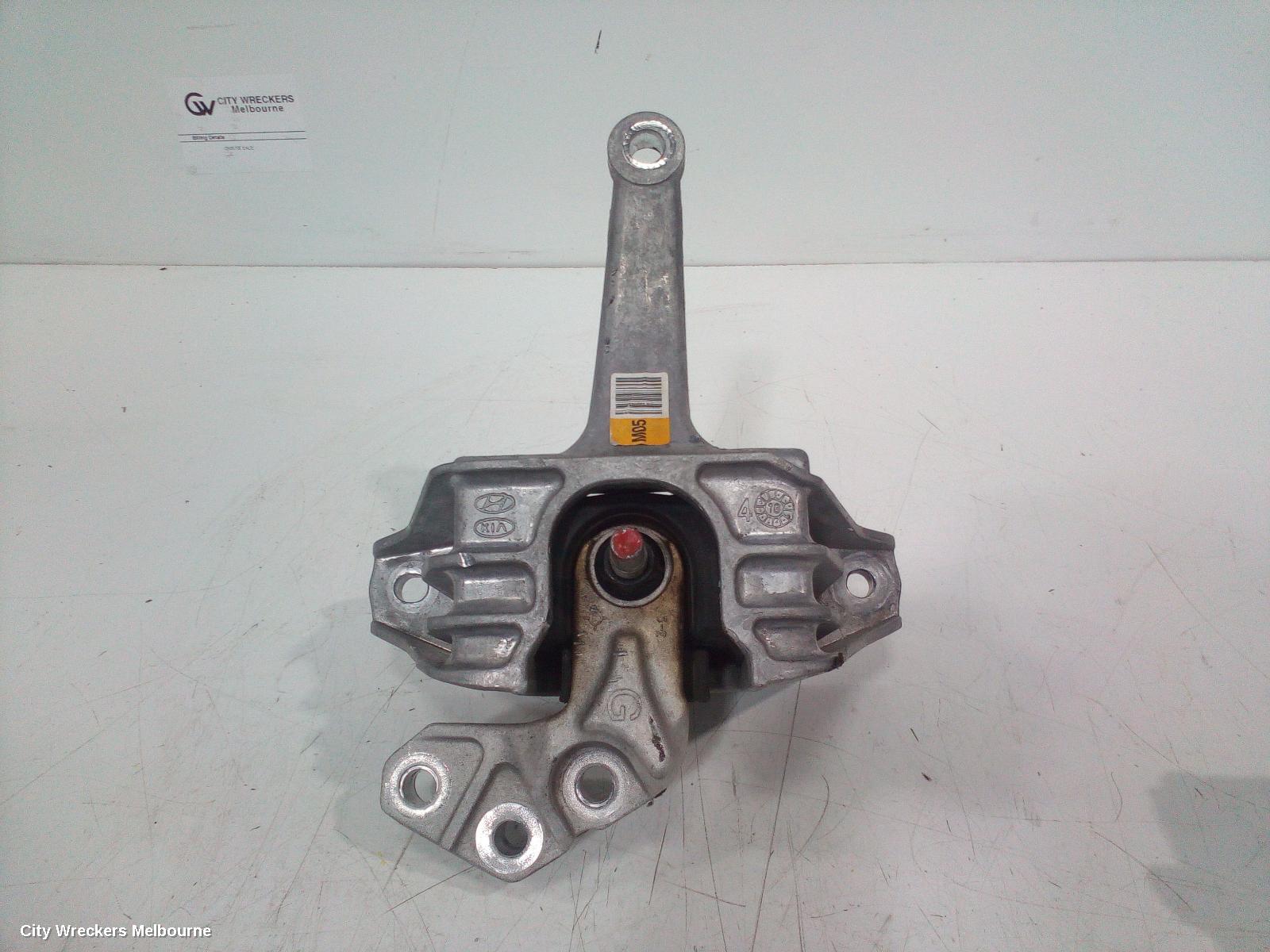 HYUNDAI KONA MOUNT, OS, 09/2017 - 07/2023