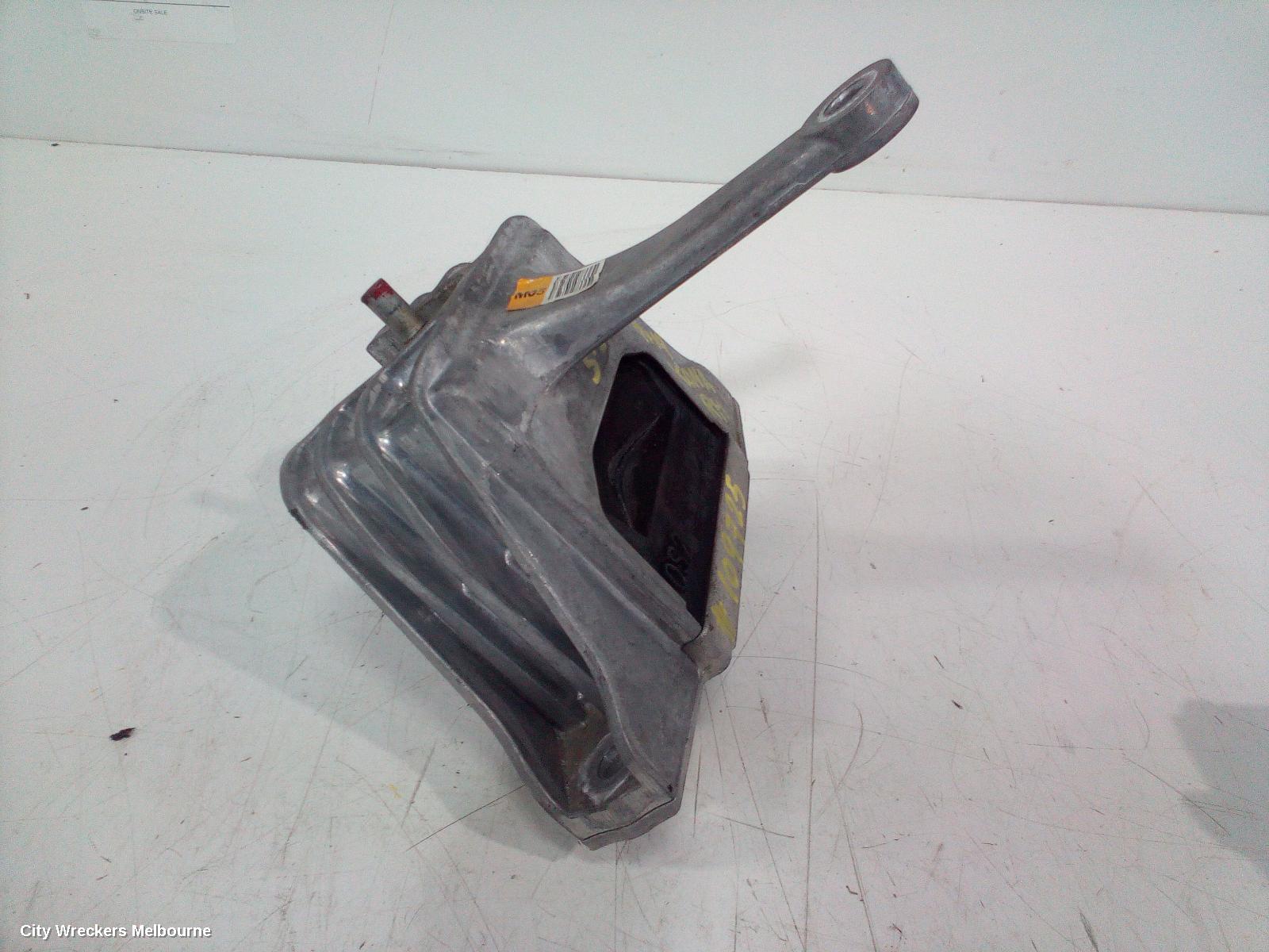 HYUNDAI KONA MOUNT, OS, 09/2017 - 07/2023