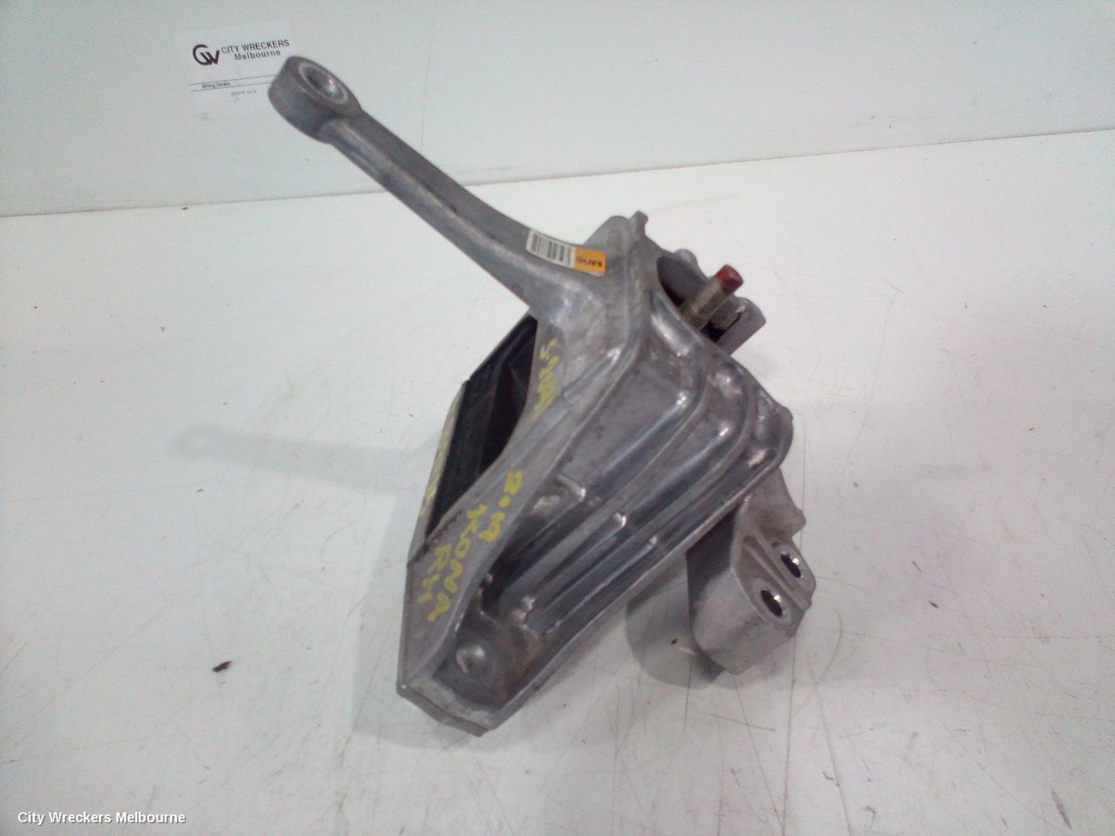 HYUNDAI KONA MOUNT, OS, 09/2017 - 07/2023