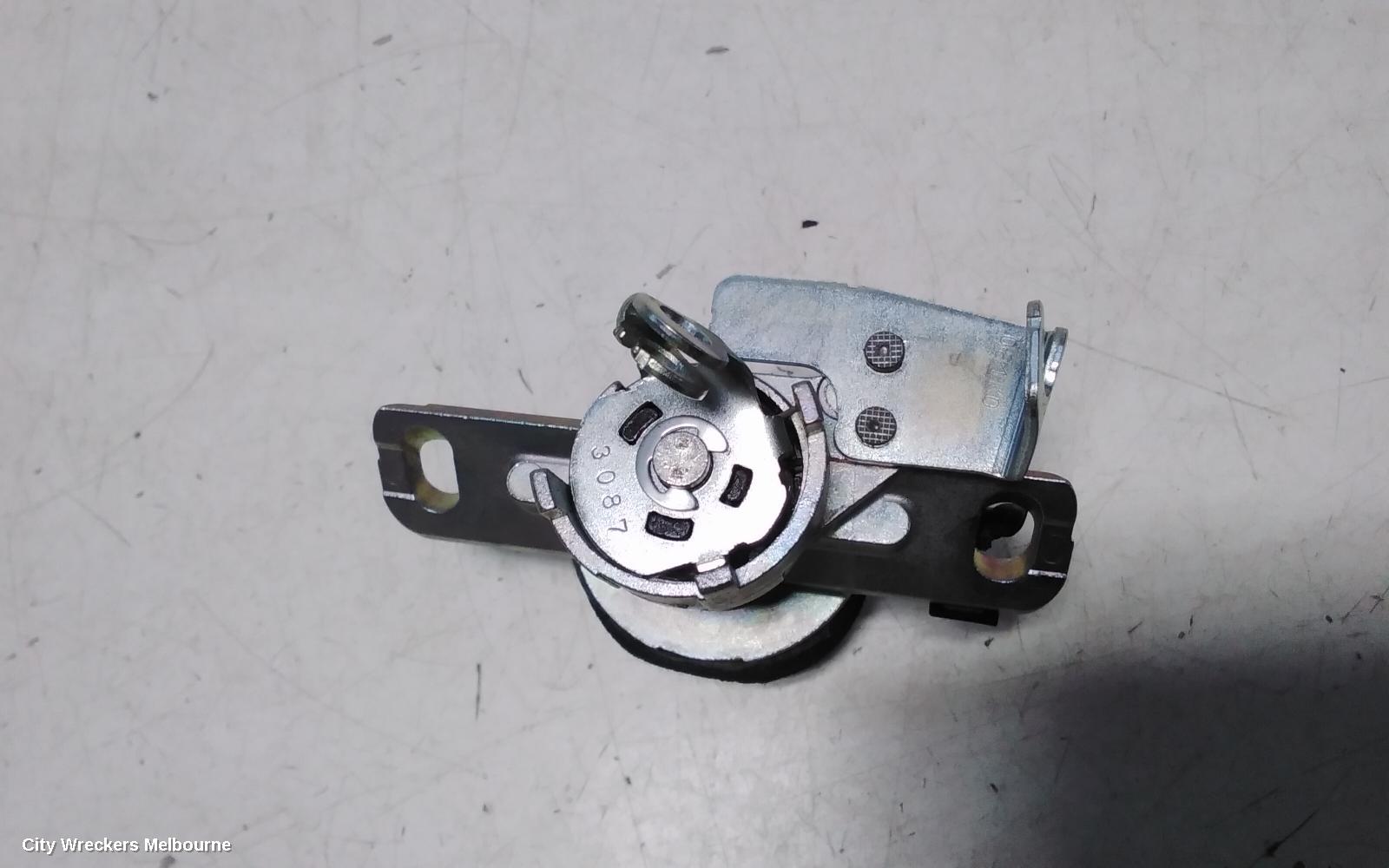 TOYOTA CAMRY IGNITION W/ KEY, XV70, 09/2017 - 05/2024