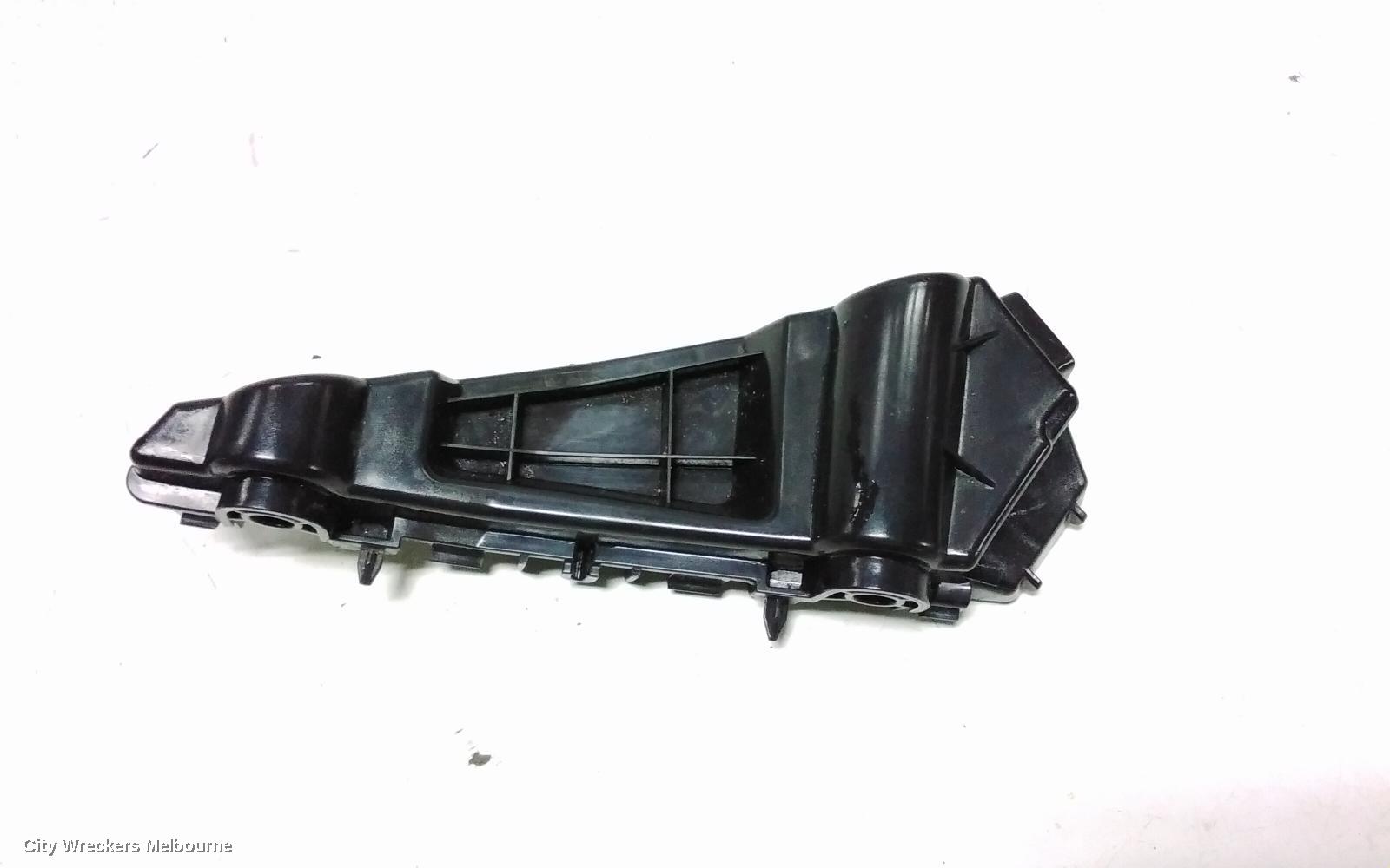 MG ZS, AZS1, 09/2017 - 06/2025, RHF BAR BRAKET: 109793