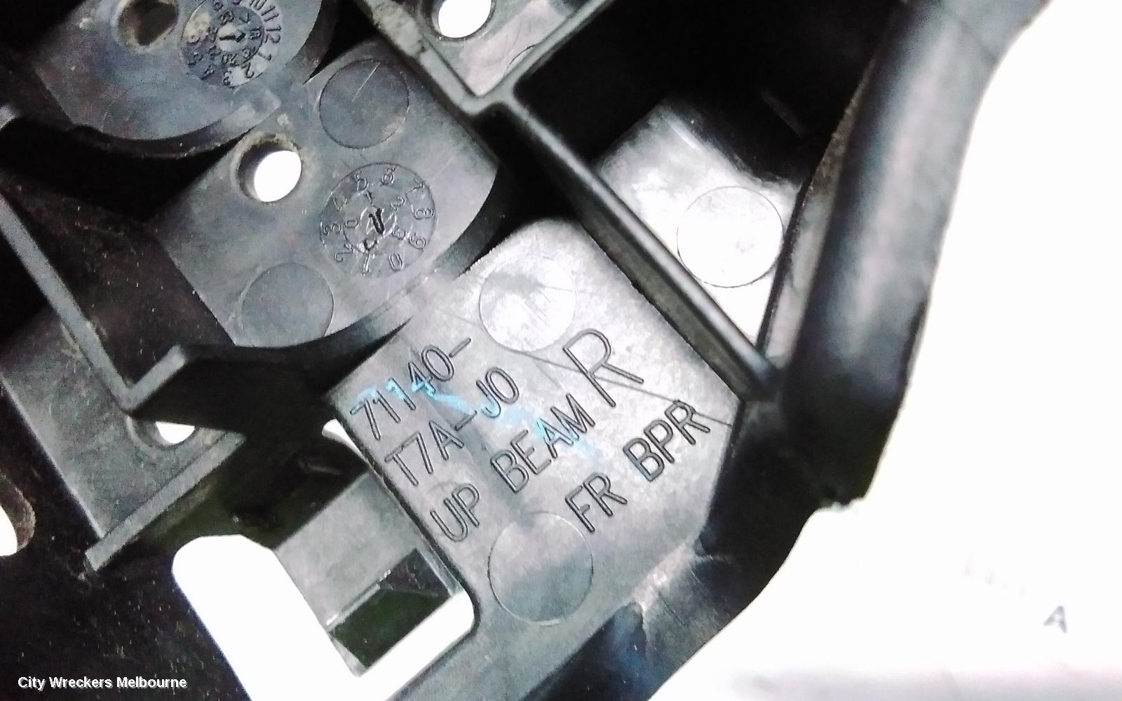 HONDA HRV, RU, 12/2014 - 10/2021, RHS UNDER HEADLIGHT BRACKET : 109798