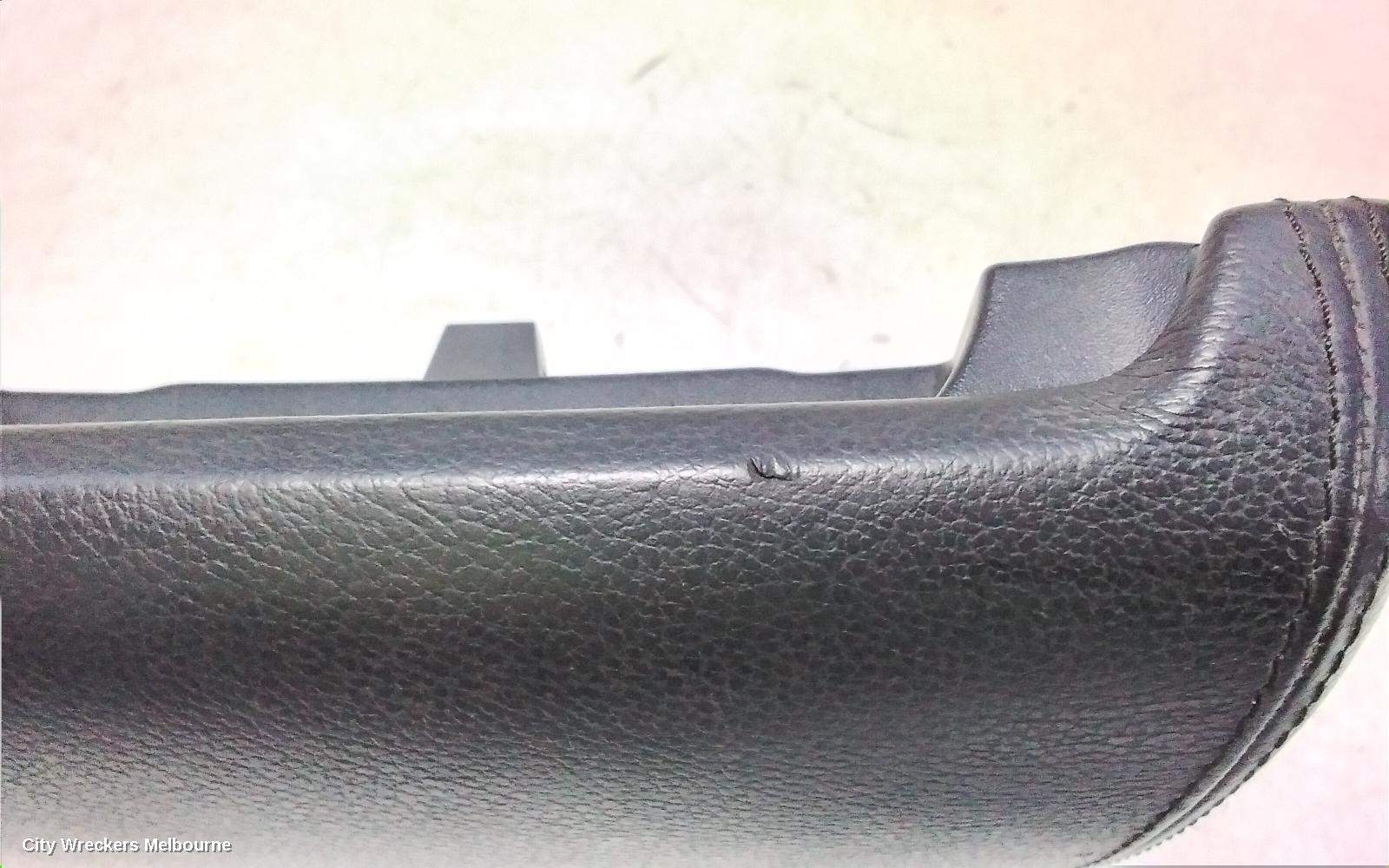 LAND ROVER DISCOVERY SPORT CONSOLE, L550, 01/2015 ONWARDS