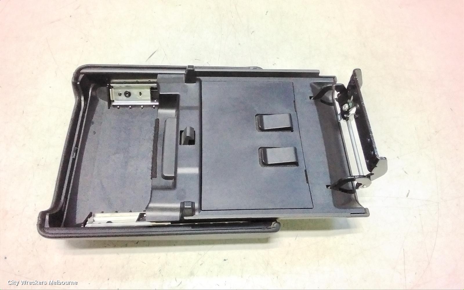 LAND ROVER DISCOVERY SPORT CONSOLE, L550, 01/2015 ONWARDS