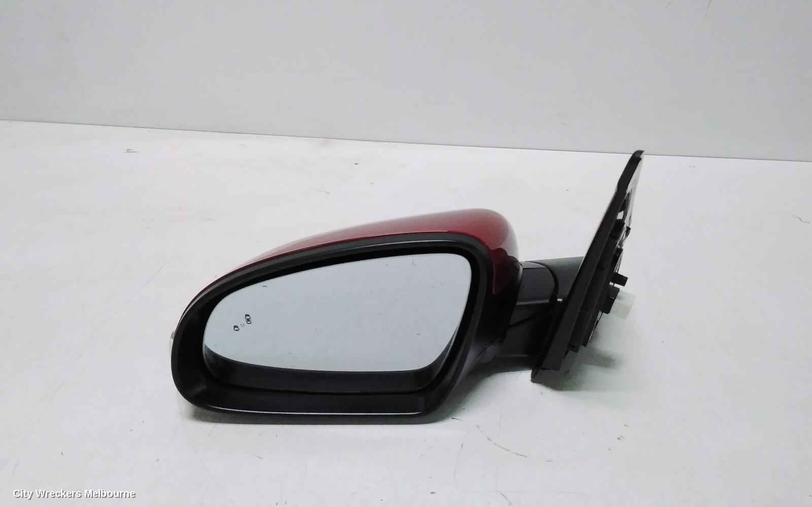 HYUNDAI KONA LEFT DOOR MIRROR, OS, HEATED, POWER FOLD, W/ BLIND SPOT TYPE, GLOSS BLACK, 07/2018 ONWARDS