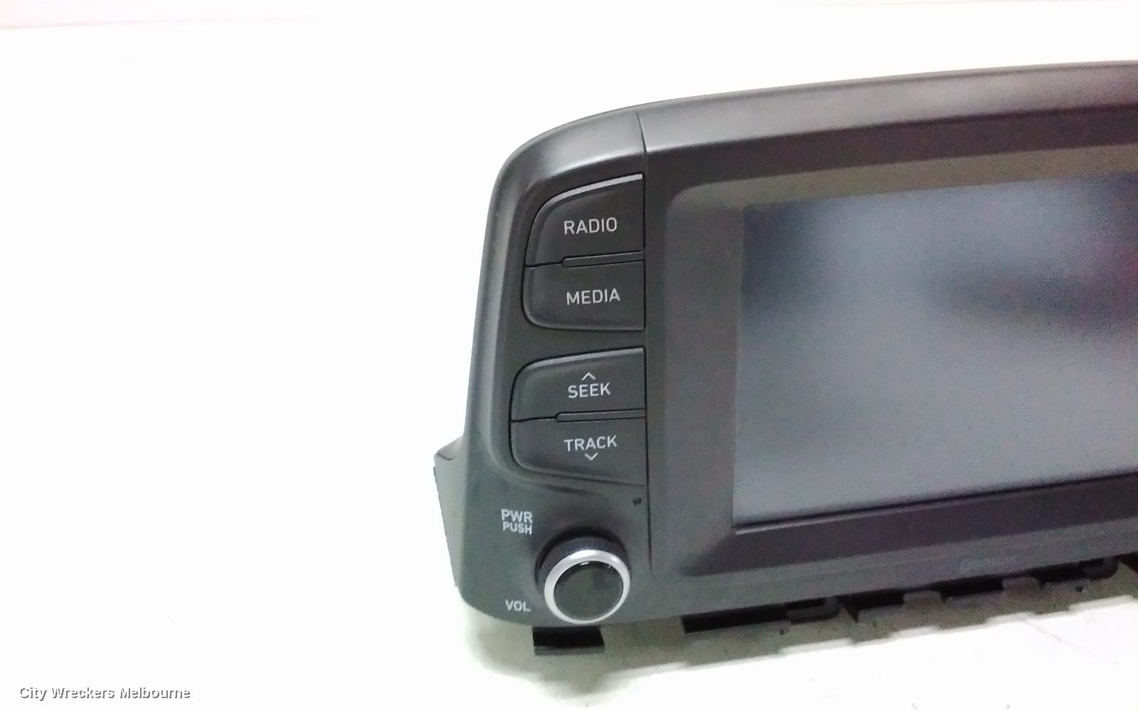 HYUNDAI KONA RADIO/CD/DVD/SAT/TV, DISPLAY UNIT, 7 IN, OS, 09/2017 ONWARDS 10/2020