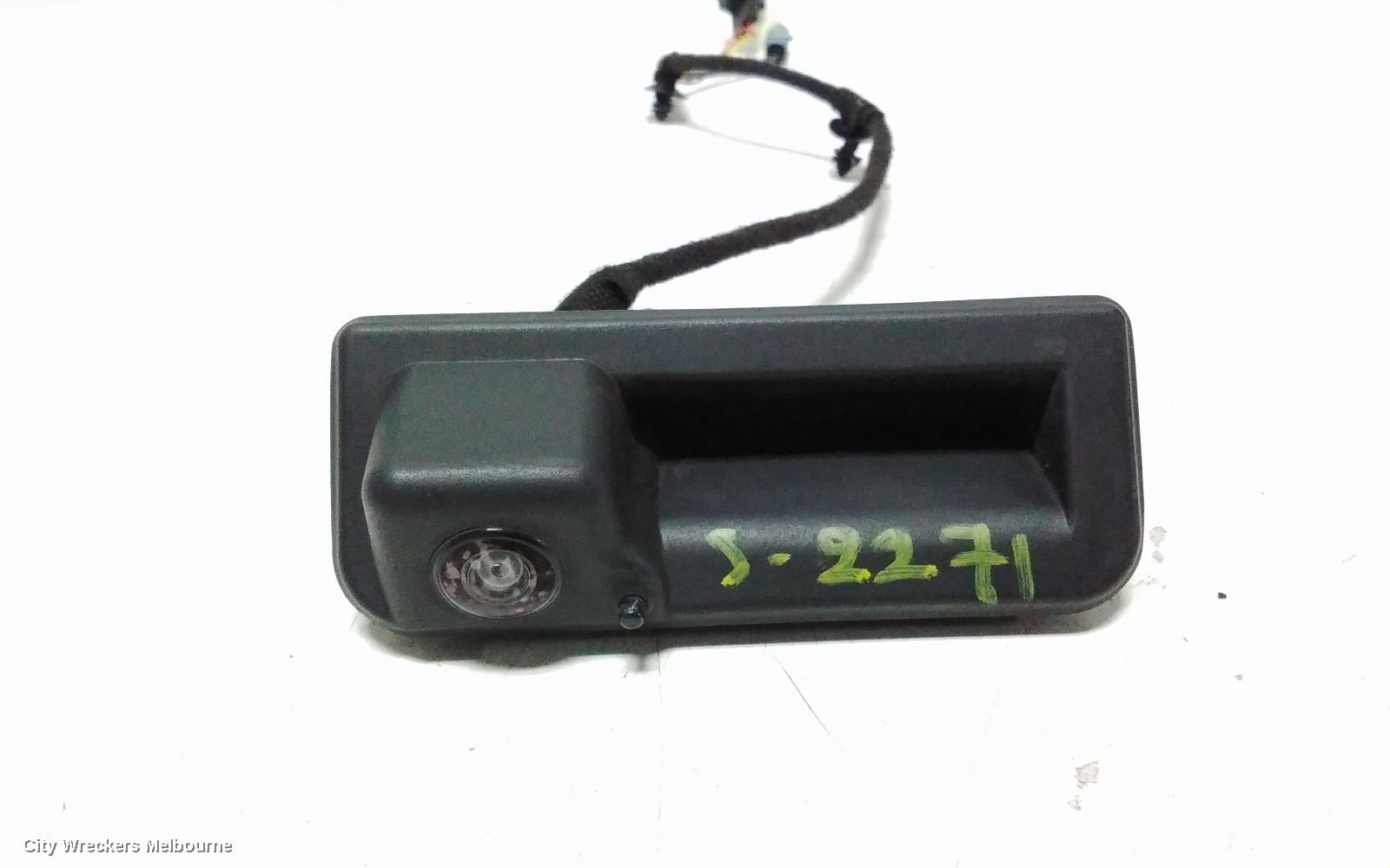 SKODA KAMIQ REVERSE CAMERA, NW, REVERSE CAMERA, 06/2020 ONWARDS