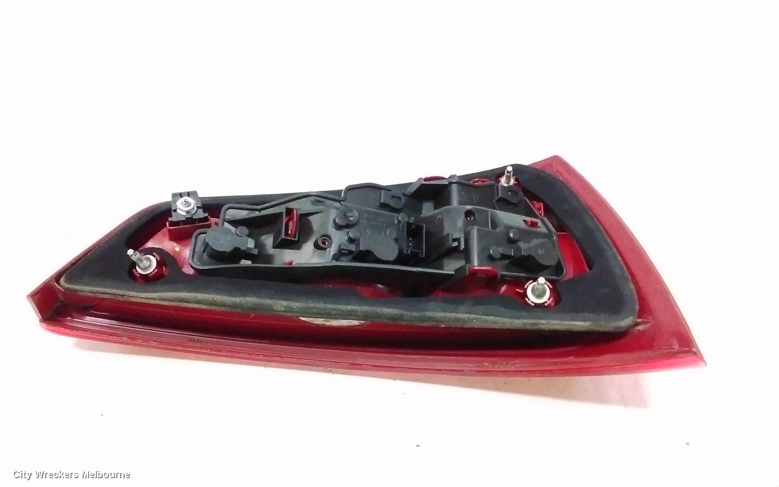 AUDI A1 RIGHT TAILLIGHT, A1, 8X, ON LIFTGATE, LED TYPE, 12/2010 - 02/2015